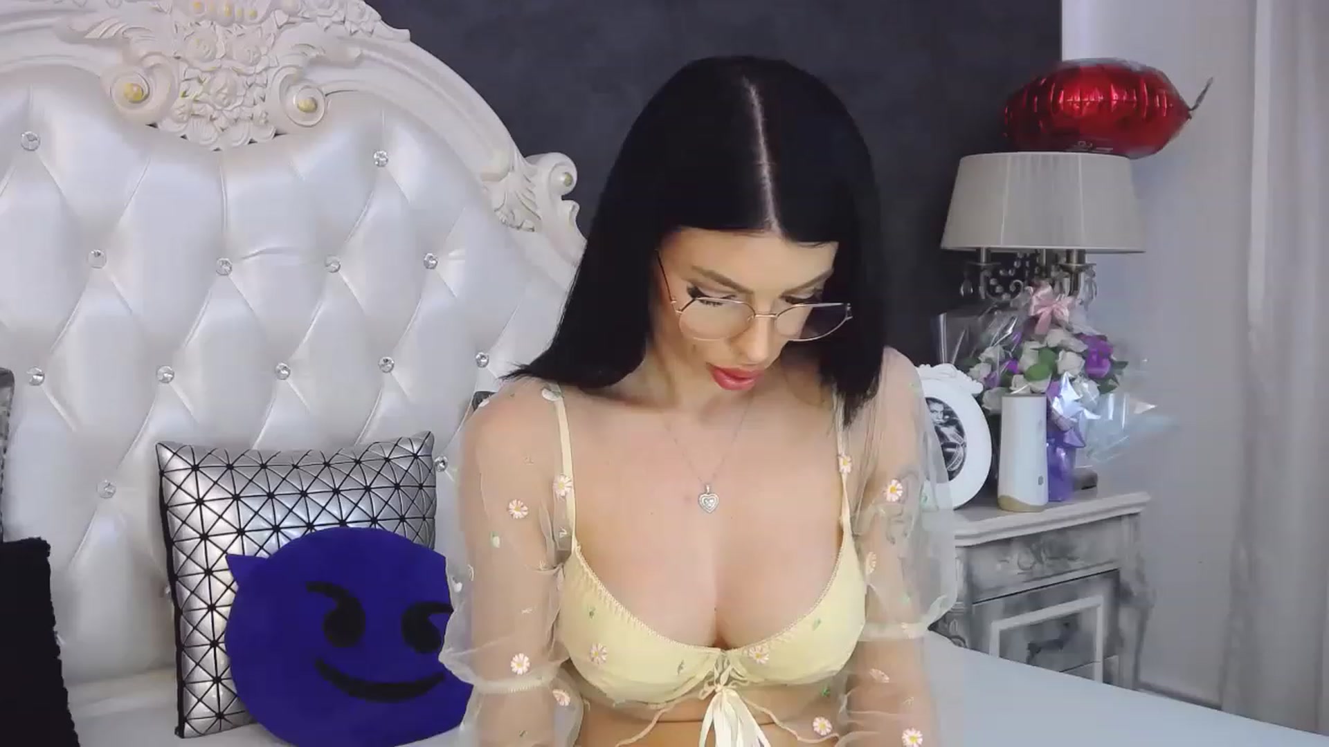 Gallery image thumbnail from Tesa000's myfreecams stream on, 04/07/2023, 09:52 image 11 of 20