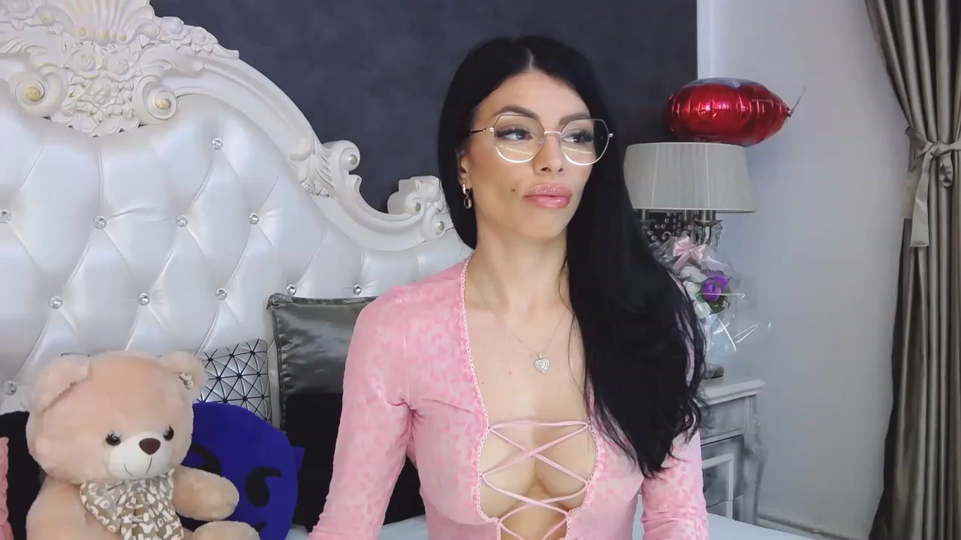 Gallery image thumbnail from Tesa000's myfreecams stream on, 04/12/2023, 09:36 image 13 of 20
