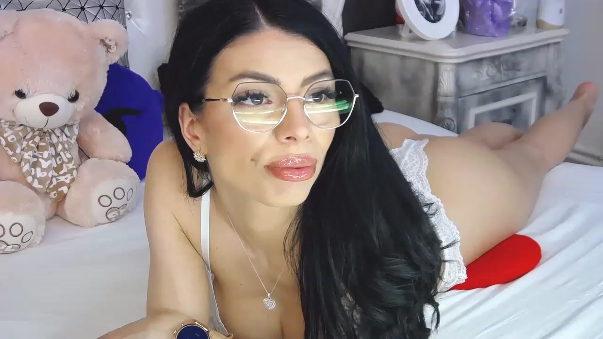 Gallery image thumbnail from Tesa000's myfreecams stream on, 04/13/2023, 12:45 image 3 of 20