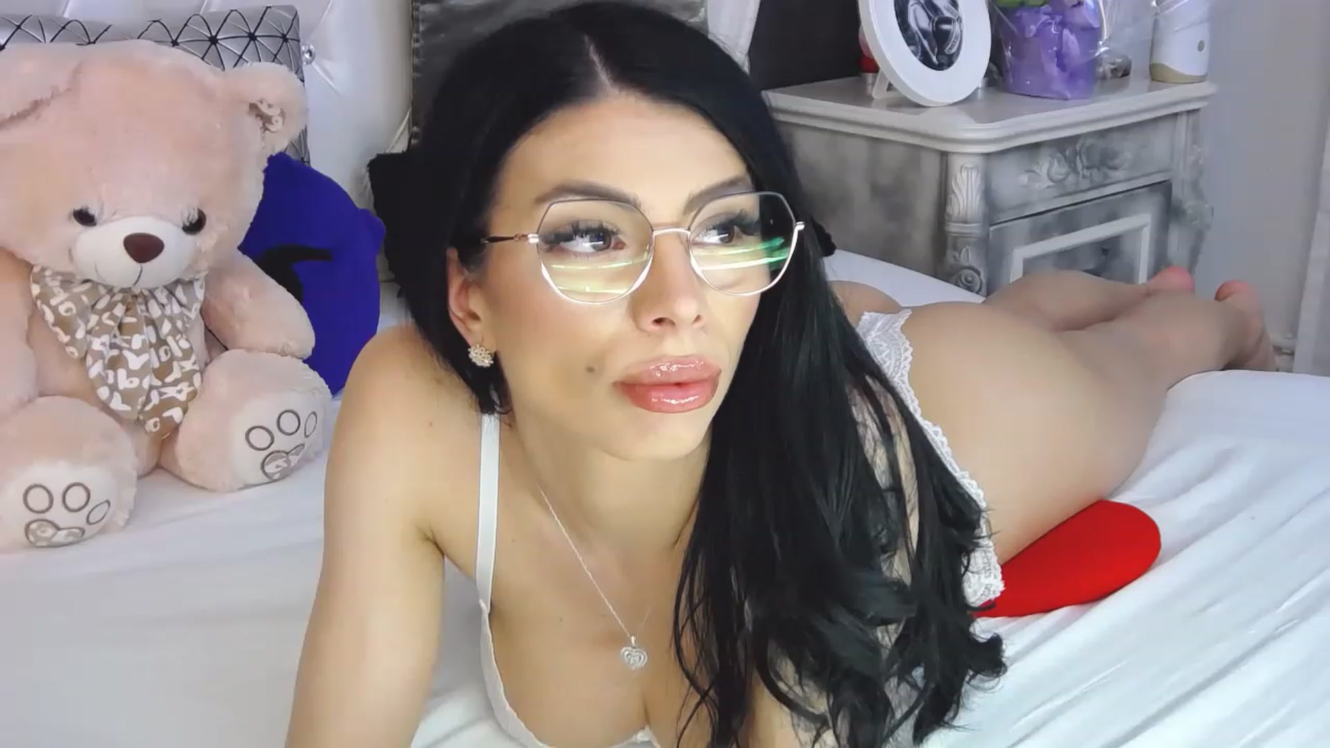 Gallery image thumbnail from Tesa000's myfreecams stream on, 04/13/2023, 12:45 image 5 of 20