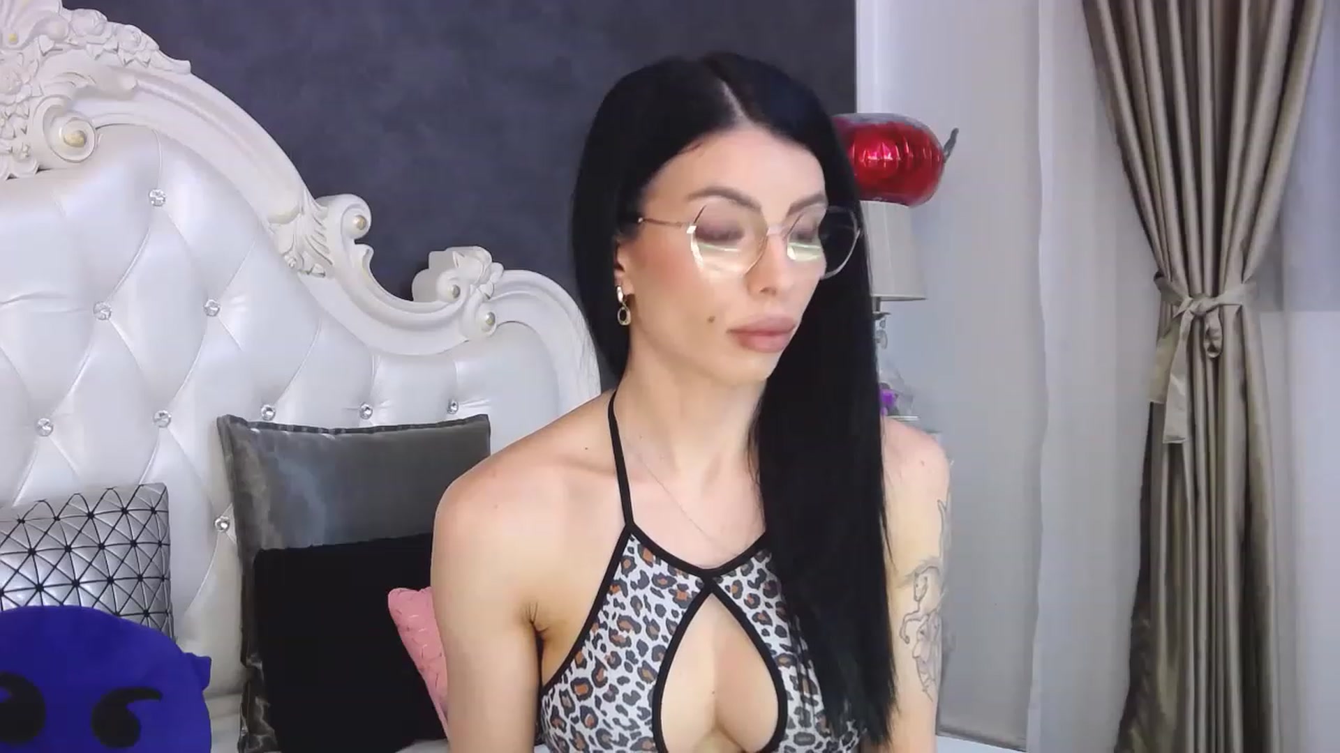 Gallery image thumbnail from Tesa000's myfreecams stream on, 04/18/2023, 11:45 image 20 of 20