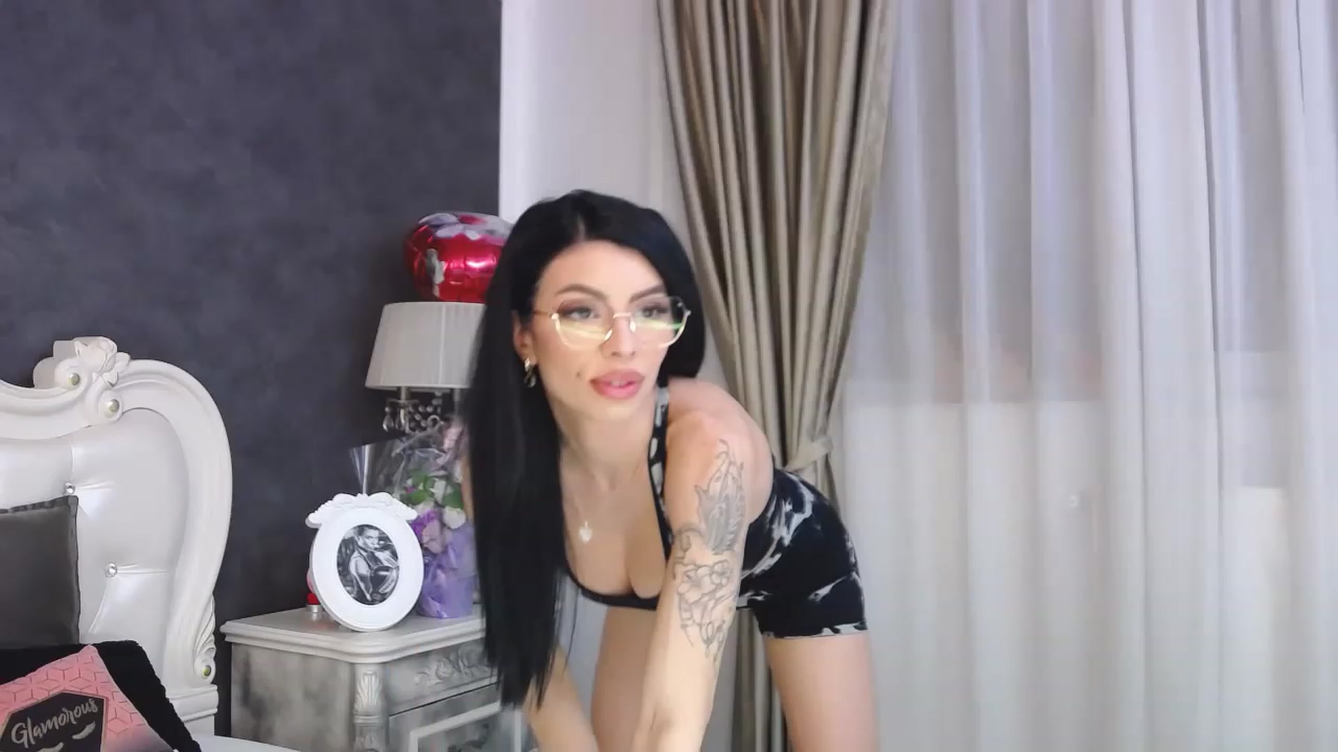 Gallery image thumbnail from Tesa000's myfreecams stream on, 04/23/2023, 09:11 image 17 of 20
