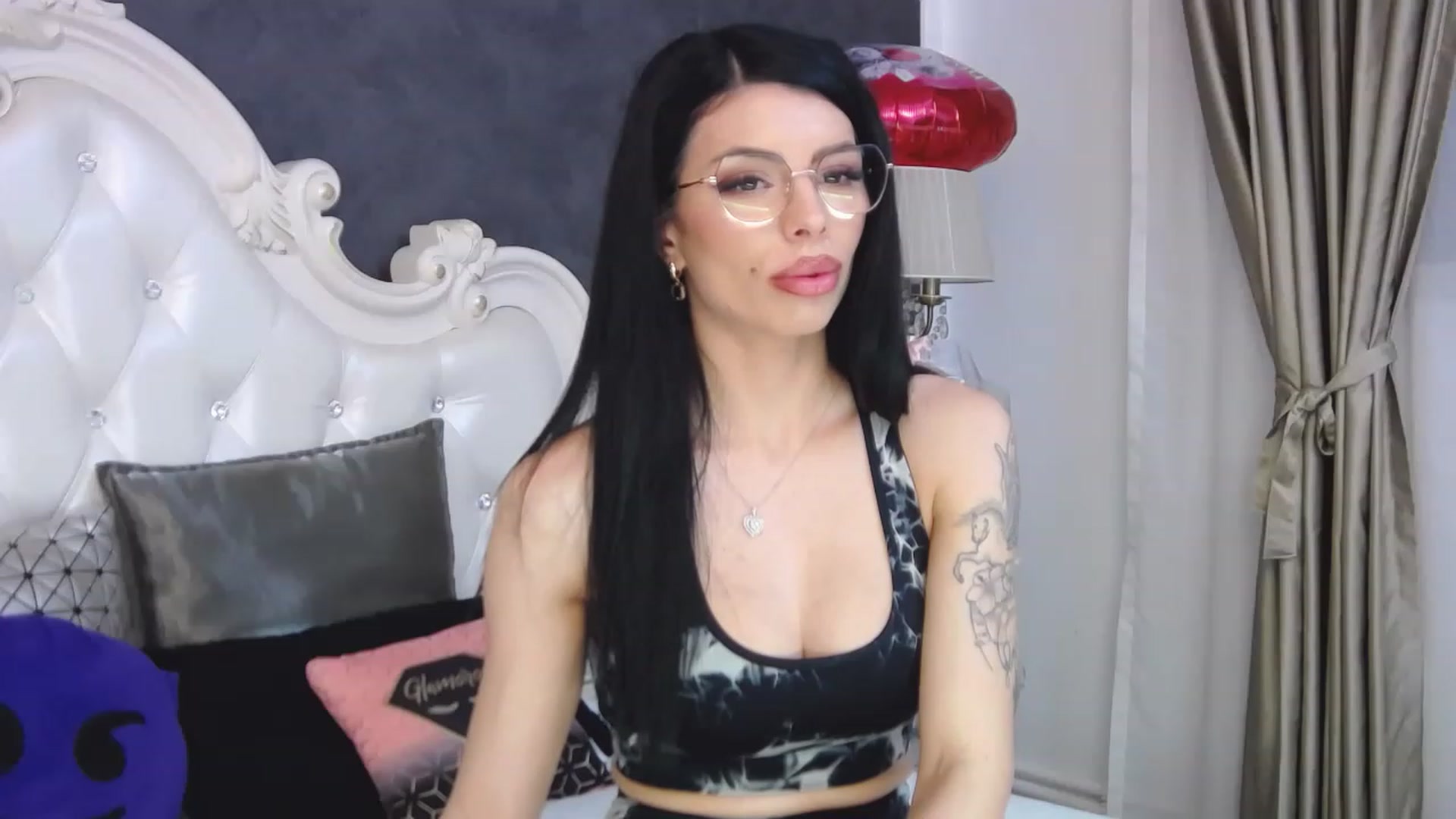 Gallery image thumbnail from Tesa000's myfreecams stream on, 04/23/2023, 14:42 image 15 of 20