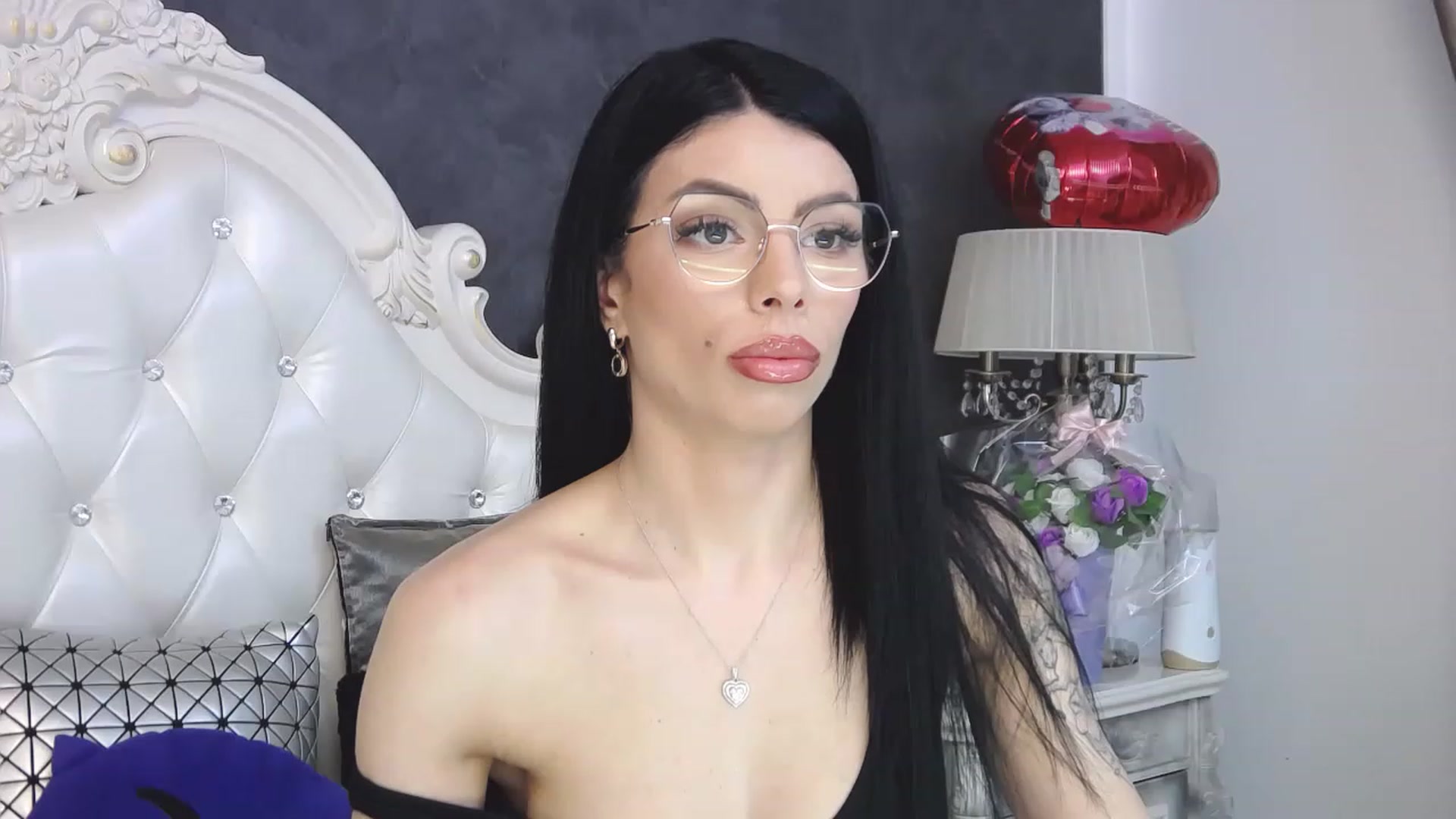 Gallery image thumbnail from Tesa000's myfreecams stream on, 04/24/2023, 08:43 image 13 of 20