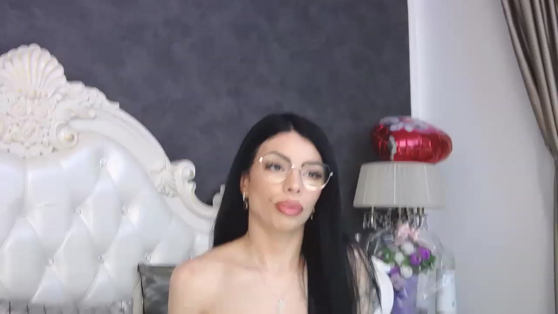Gallery image thumbnail from Tesa000's myfreecams stream on, 04/24/2023, 08:43 image 12 of 20