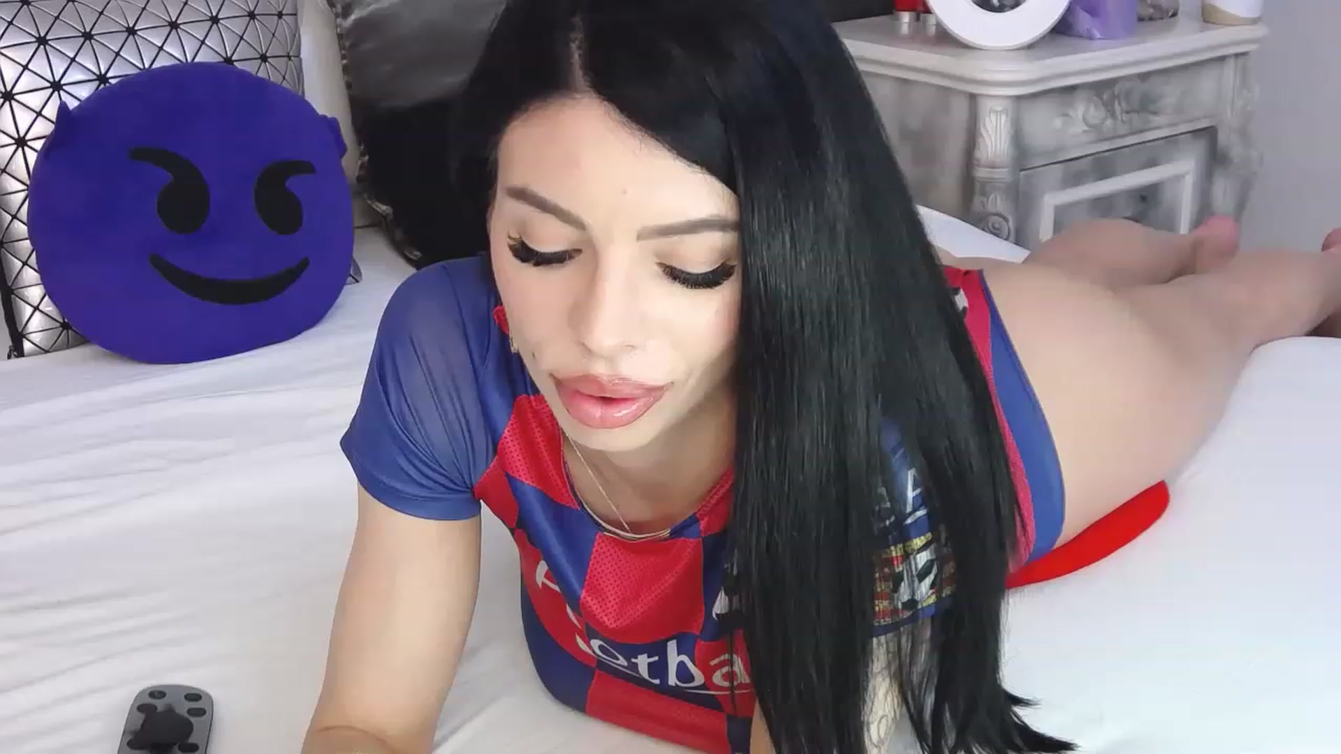Gallery image thumbnail from Tesa000's myfreecams stream on, 04/25/2023, 13:10 image 18 of 20