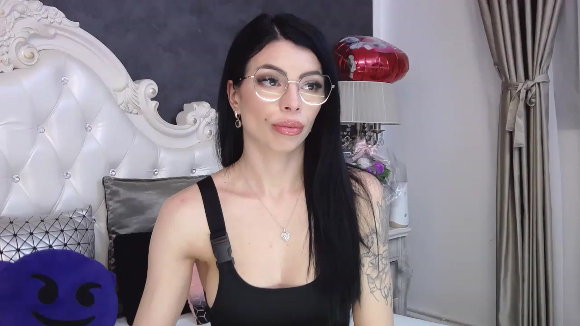 Gallery image thumbnail from Tesa000's myfreecams stream on, 04/27/2023, 11:06 image 9 of 20