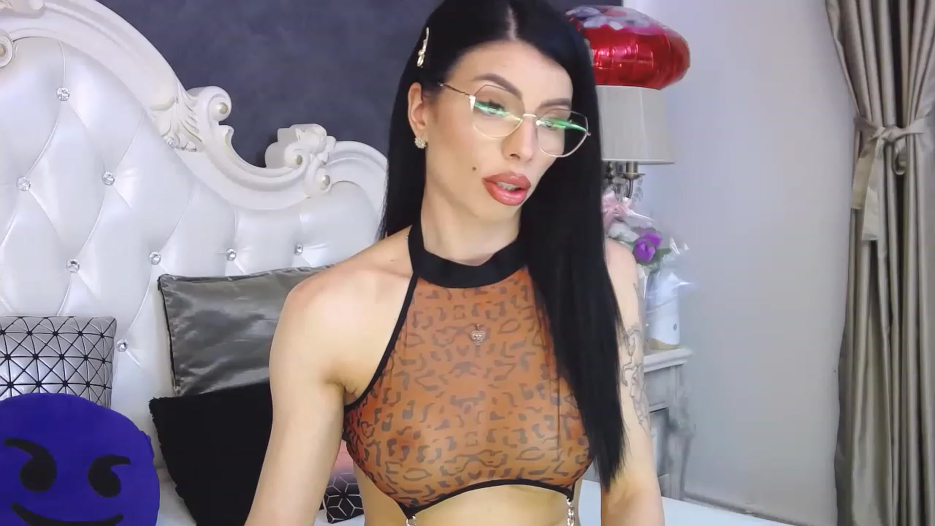 Gallery image thumbnail from Tesa000's myfreecams stream on, 05/03/2023, 08:28 image 2 of 20