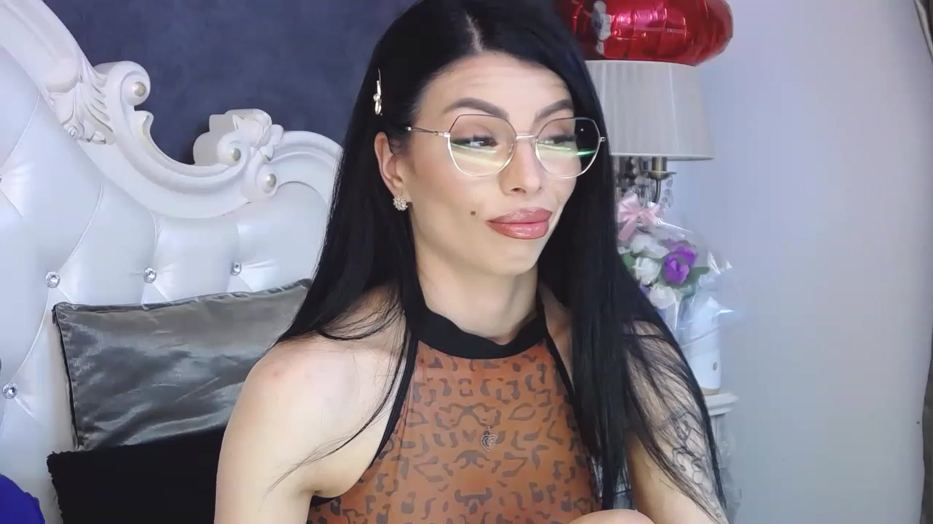 Gallery image thumbnail from Tesa000's myfreecams stream on, 05/03/2023, 08:28 image 19 of 20