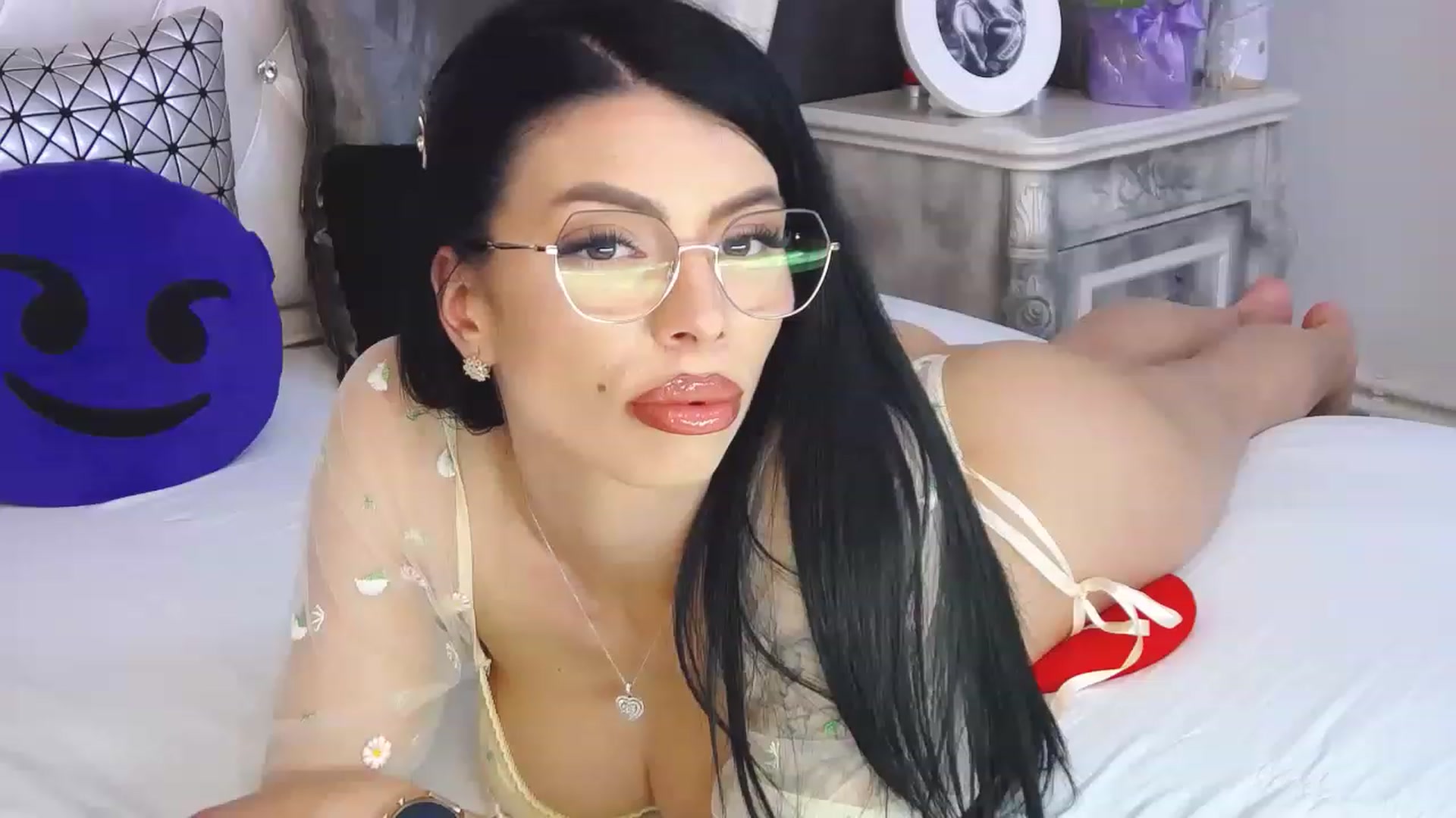 Gallery image thumbnail from Tesa000's myfreecams stream on, 05/05/2023, 13:06 image 3 of 20