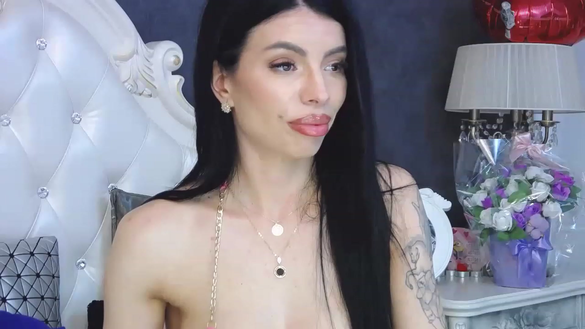 Gallery image thumbnail from Tesa000's myfreecams stream on, 05/10/2023, 13:46 image 18 of 20