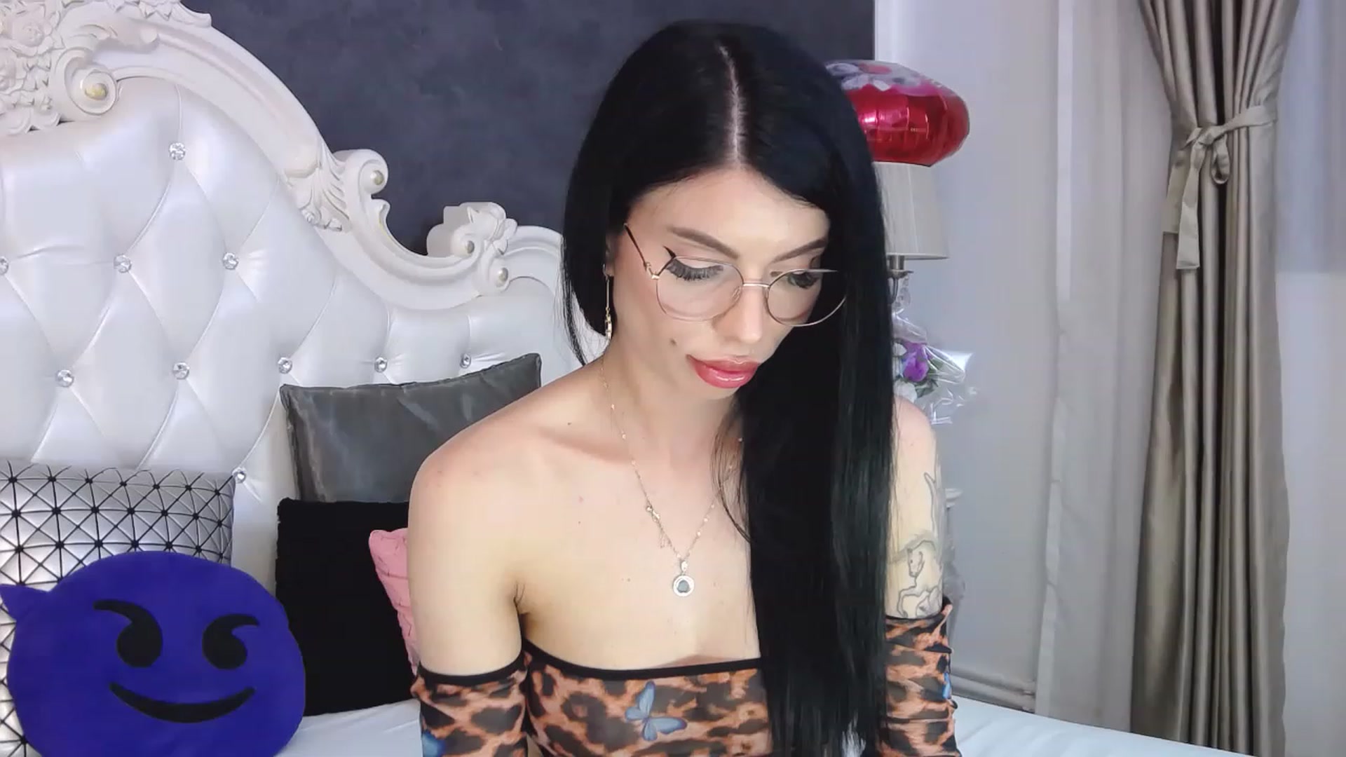 Gallery image thumbnail from Tesa000's myfreecams stream on, 05/16/2023, 15:02 image 15 of 20