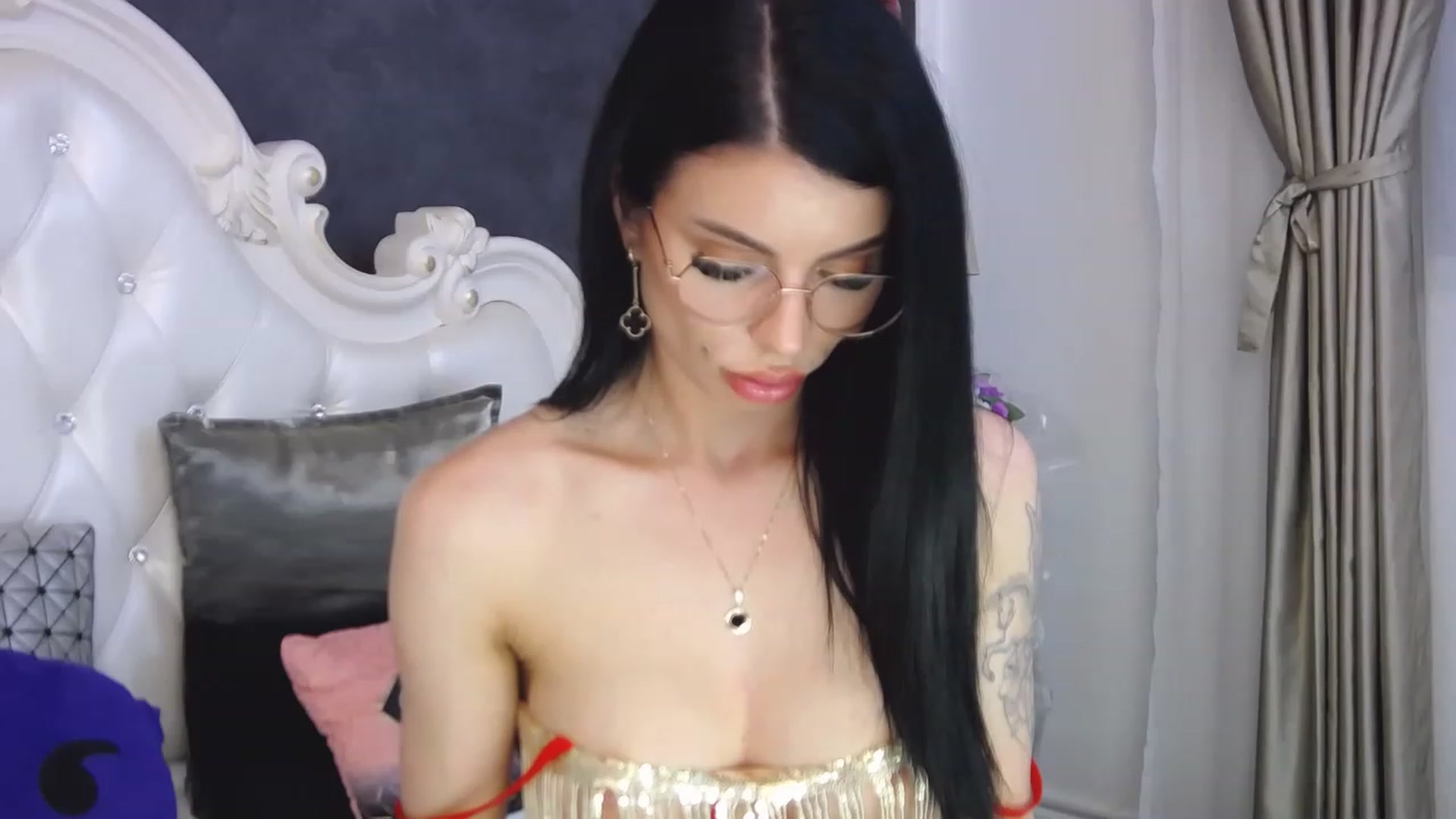 Gallery image thumbnail from Tesa000's myfreecams stream on, 05/25/2023, 14:01 image 15 of 20