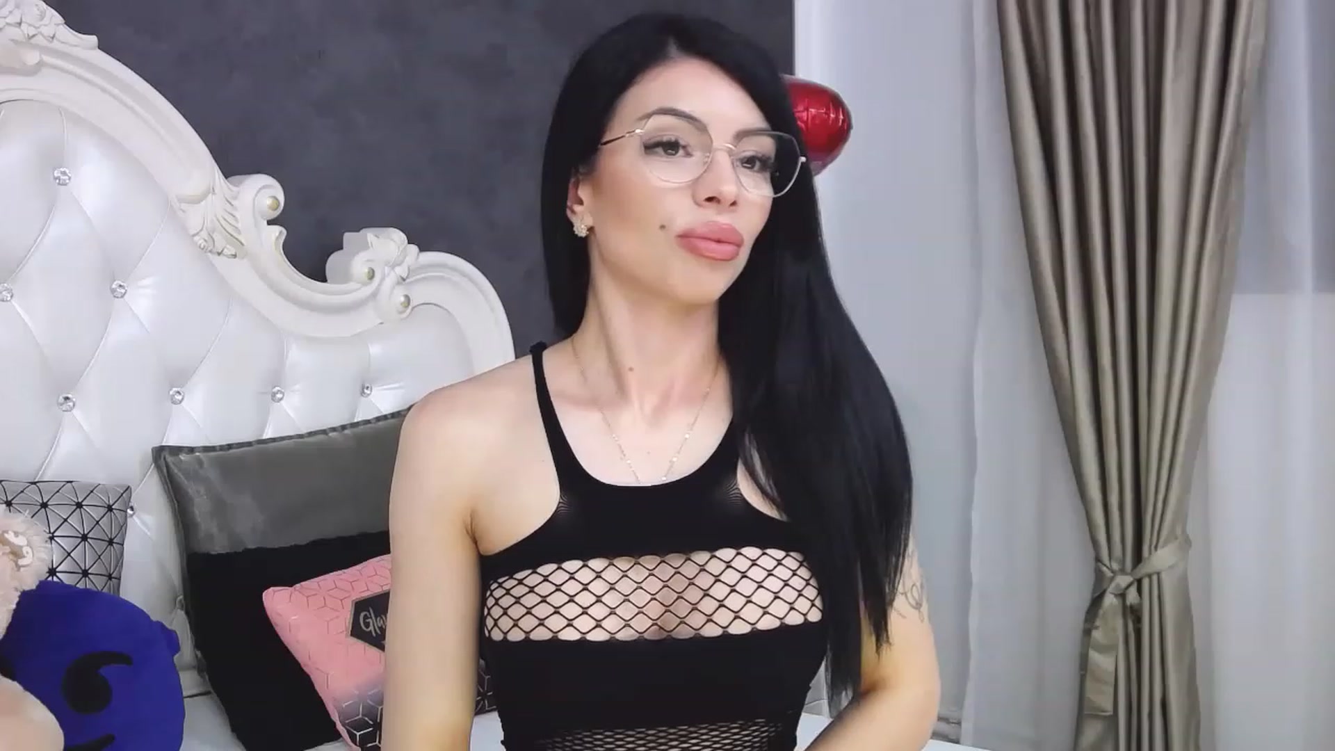 Gallery image thumbnail from Tesa000's myfreecams stream on, 06/07/2023, 12:22 image 12 of 20