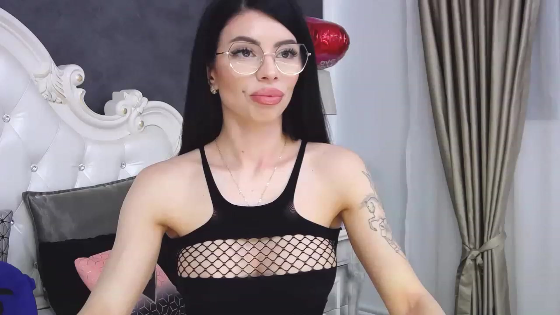Gallery image thumbnail from Tesa000's myfreecams stream on, 06/07/2023, 12:22 image 3 of 20