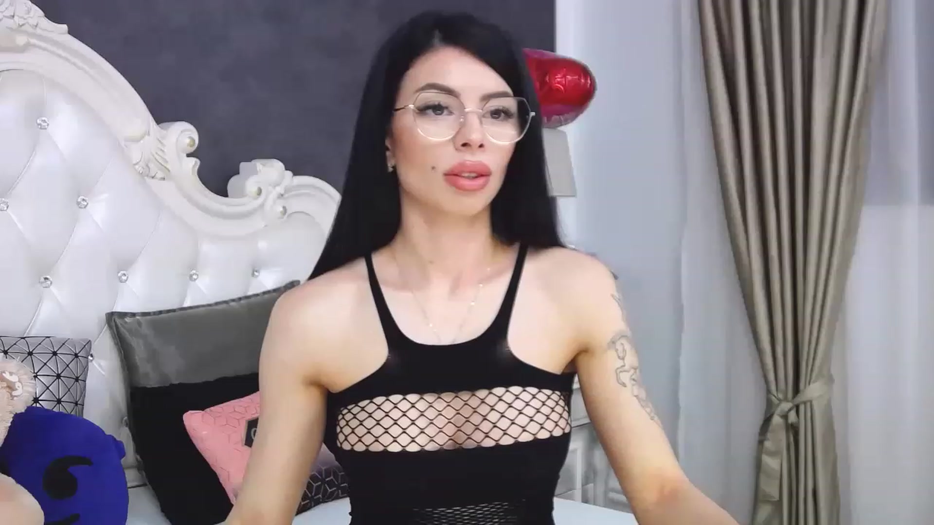 Gallery image thumbnail from Tesa000's myfreecams stream on, 06/07/2023, 12:22 image 4 of 20
