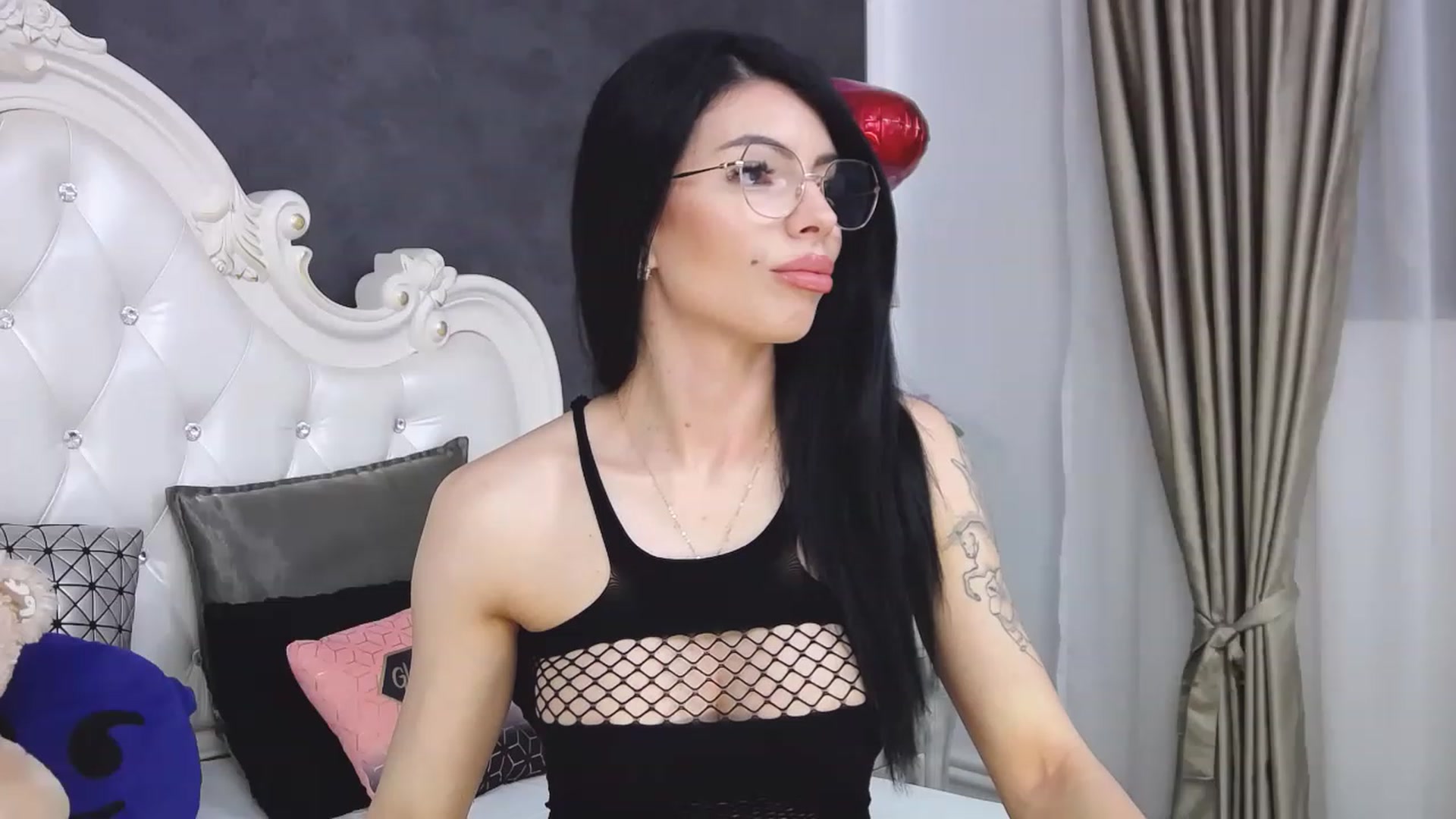 Gallery image thumbnail from Tesa000's myfreecams stream on, 06/07/2023, 12:22 image 14 of 20