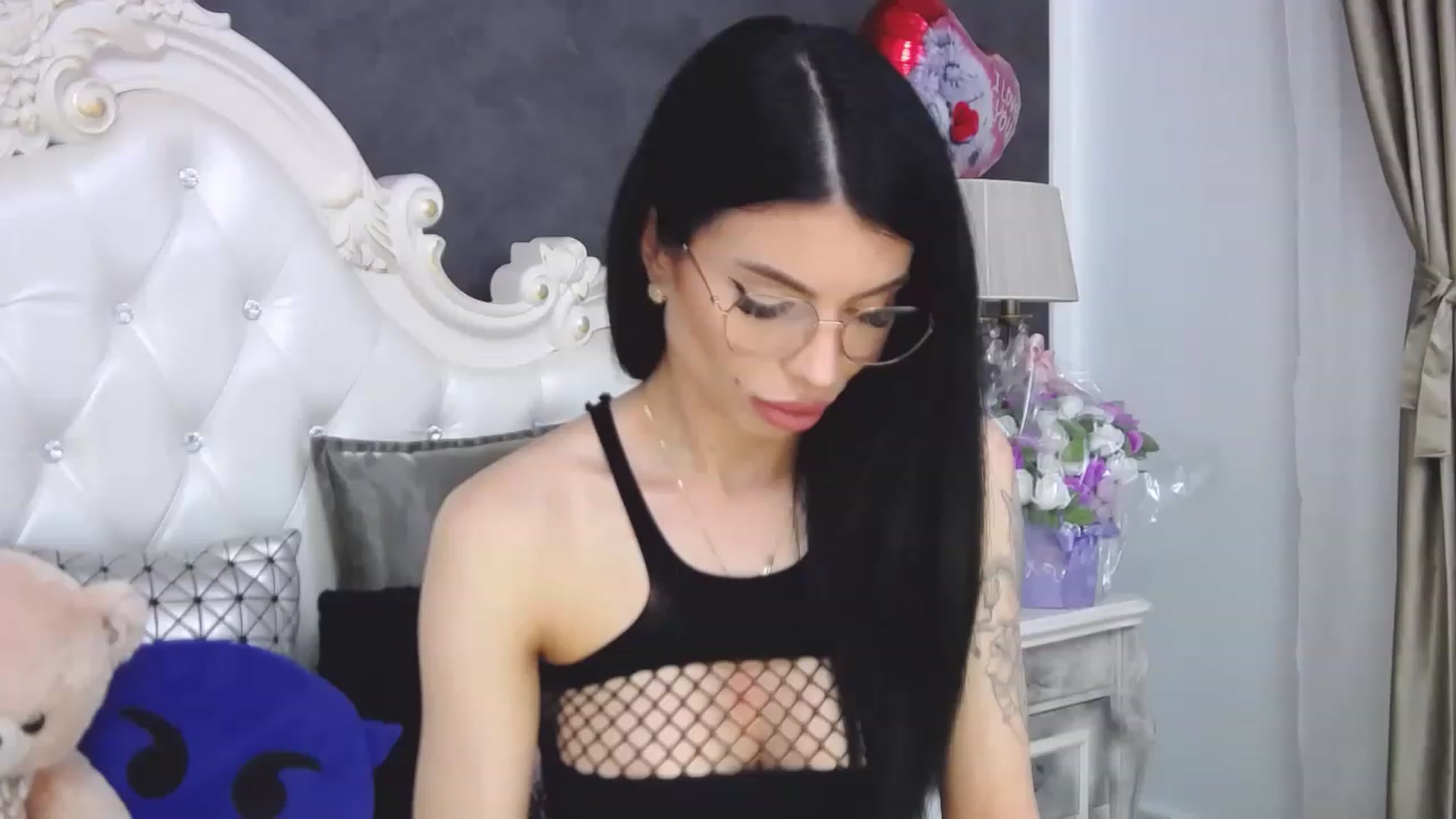 Gallery image thumbnail from Tesa000's myfreecams stream on, 06/12/2023, 08:53 image 18 of 20