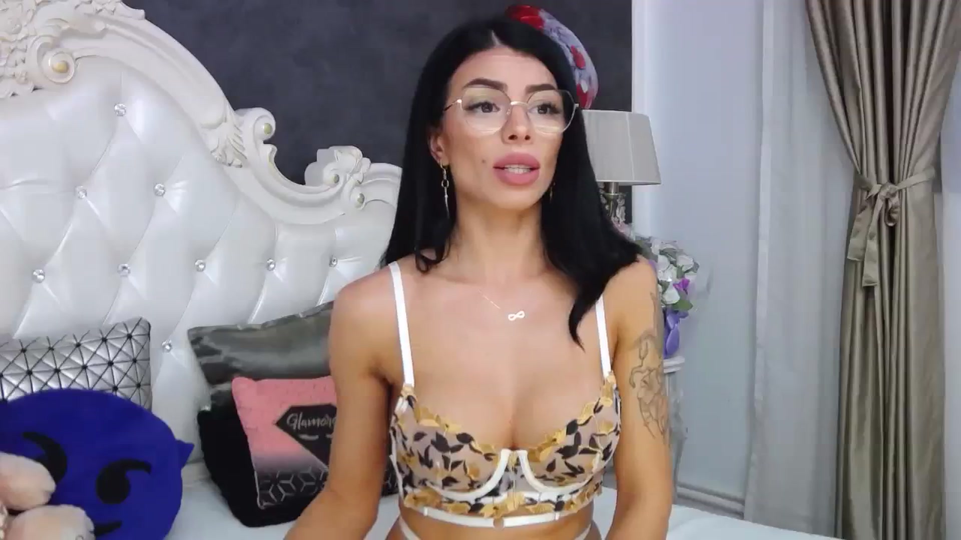 Gallery image thumbnail from Tesa000's myfreecams stream on, 08/03/2023, 12:27 image 5 of 20