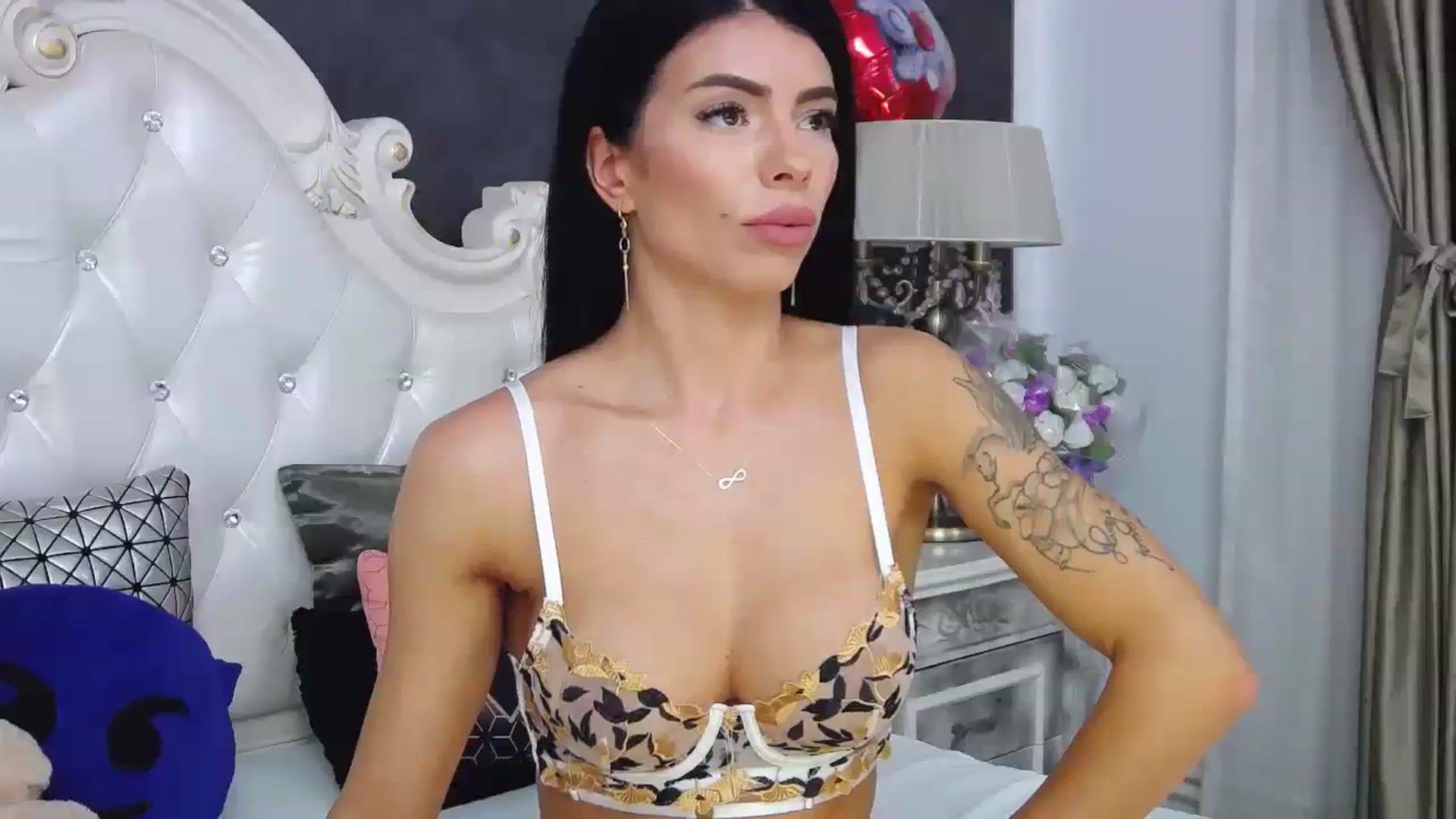 Gallery image thumbnail from Tesa000's myfreecams stream on, 08/03/2023, 12:27 image 18 of 20