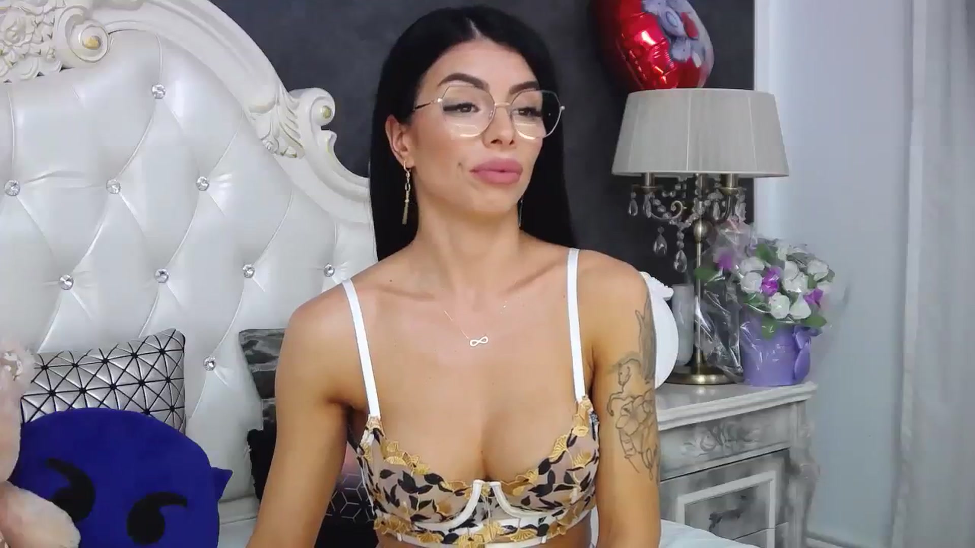 Gallery image thumbnail from Tesa000's myfreecams stream on, 08/03/2023, 13:49 image 8 of 20