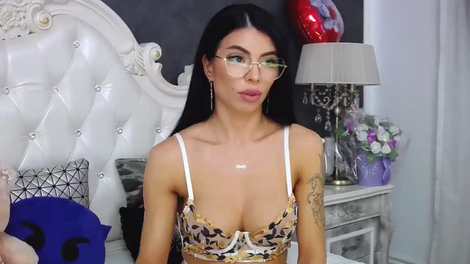 Gallery image thumbnail from Tesa000's myfreecams stream on, 08/03/2023, 13:49 image 7 of 20