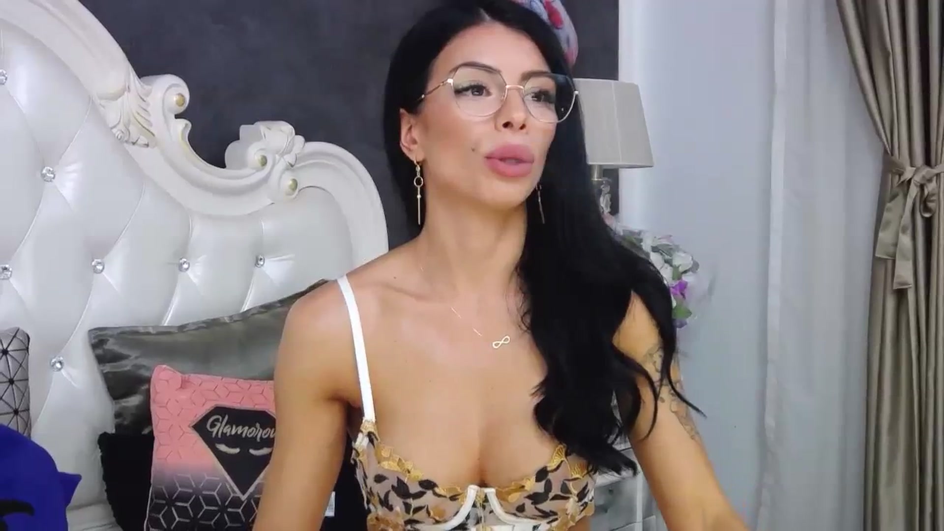 Gallery image thumbnail from Tesa000's myfreecams stream on, 08/03/2023, 13:49 image 19 of 20