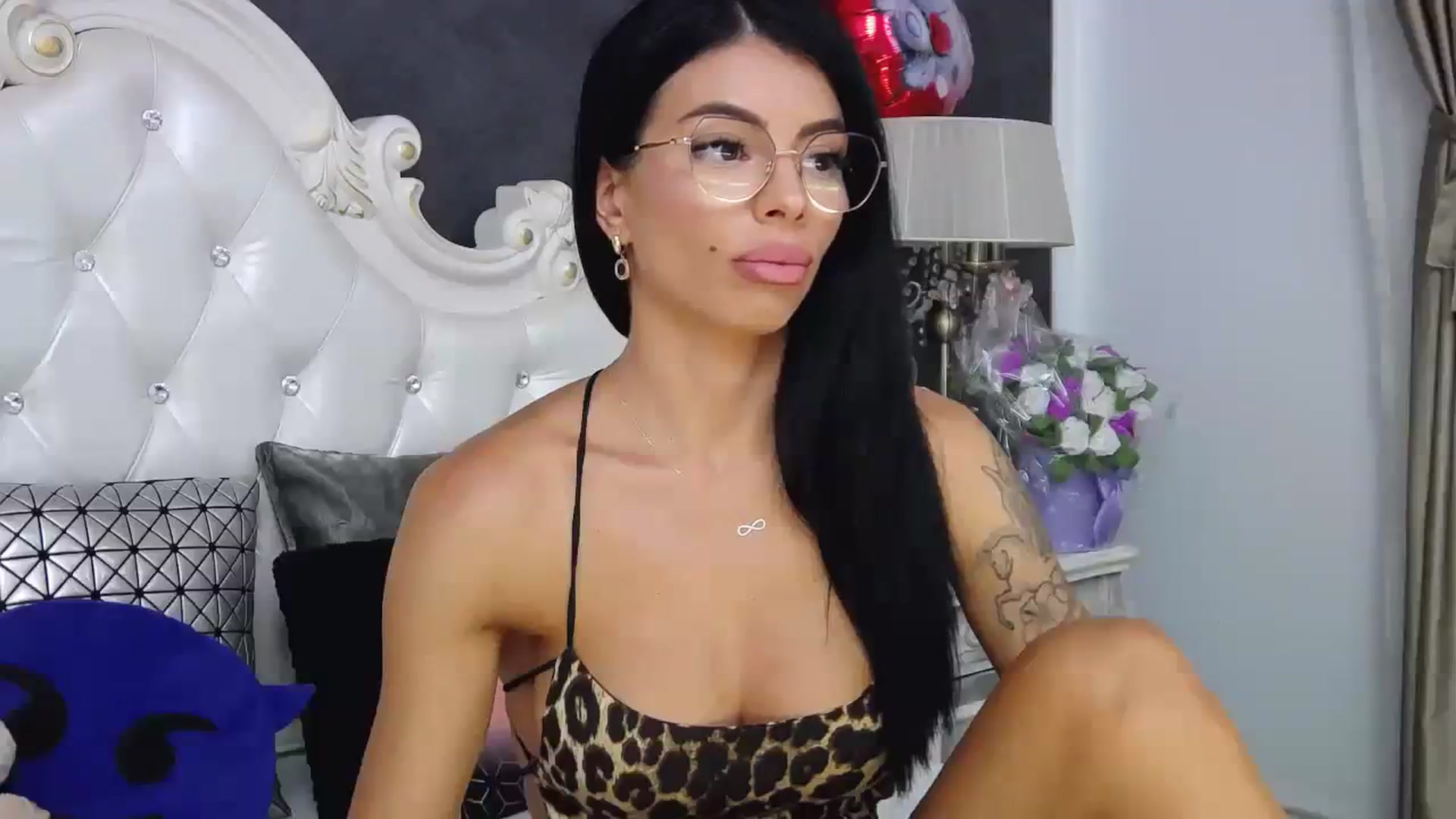 Gallery image thumbnail from Tesa000's myfreecams stream on, 08/18/2023, 12:19 image 15 of 20