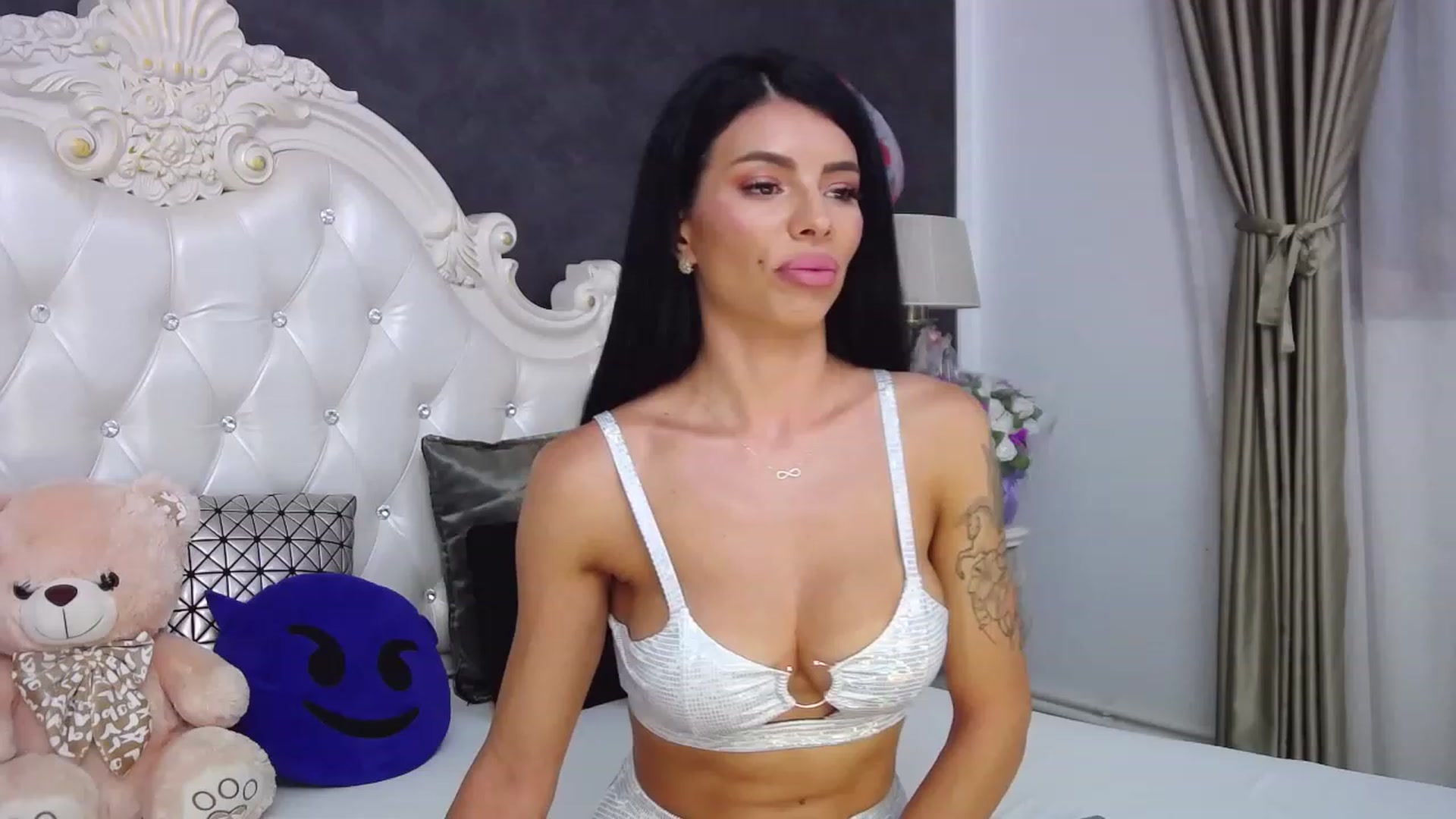 Gallery image thumbnail from Tesa000's myfreecams stream on, 08/26/2023, 11:42 image 9 of 20