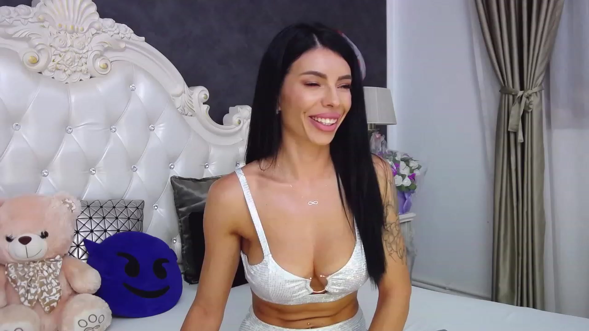 Gallery image thumbnail from Tesa000's myfreecams stream on, 08/26/2023, 11:42 image 14 of 20