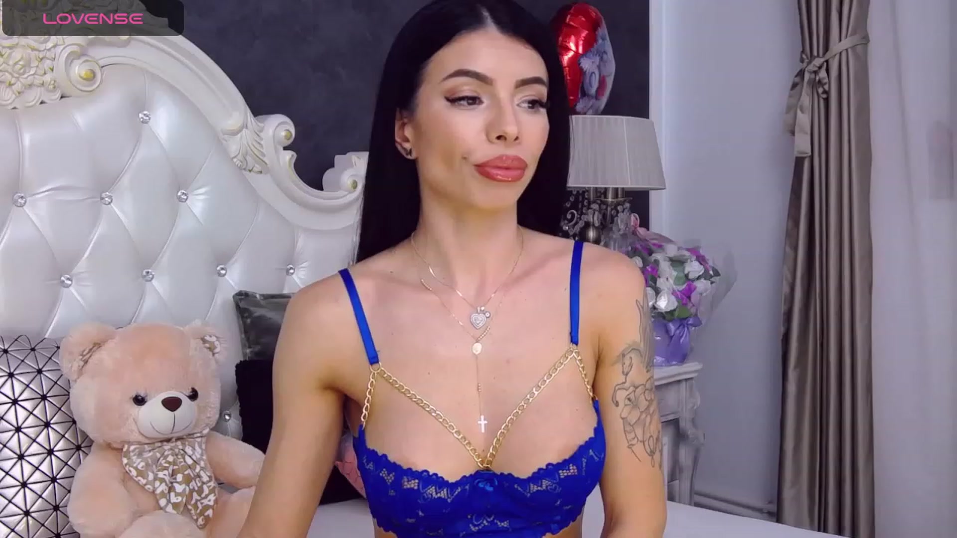 Gallery image thumbnail from Tesa000's myfreecams stream on, 10/18/2023, 11:00 image 14 of 20