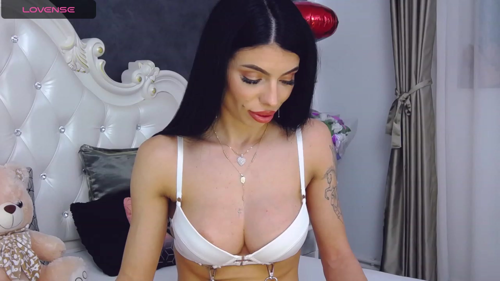 Gallery image thumbnail from Tesa000's myfreecams stream on, 10/26/2023, 11:49 image 15 of 20