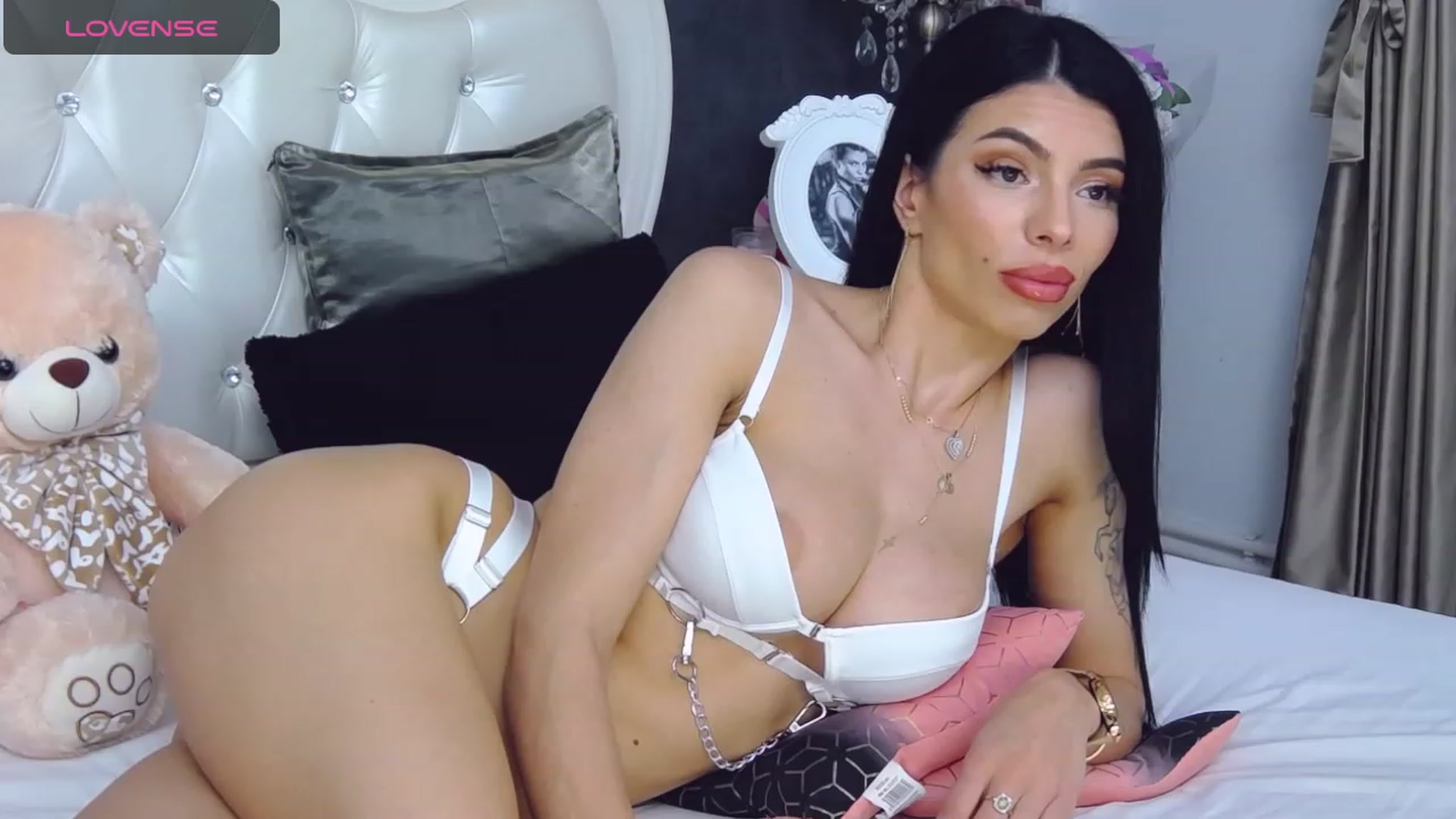 Gallery image thumbnail from Tesa000's myfreecams stream on, 10/26/2023, 12:56 image 5 of 20