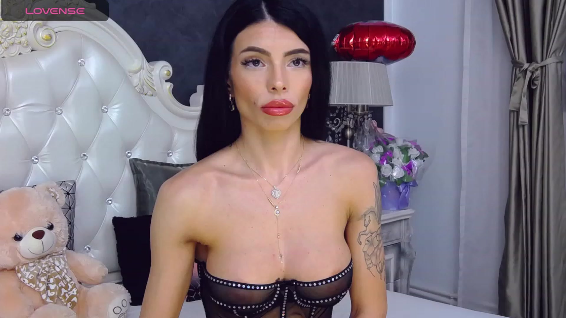 Gallery image thumbnail from Tesa000's myfreecams stream on, 10/30/2023, 10:42 image 16 of 20
