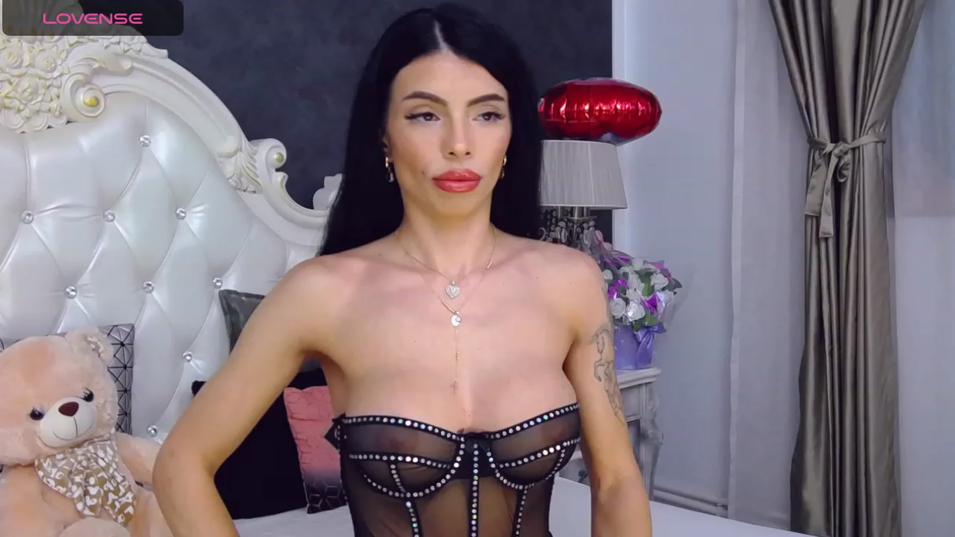 Gallery image thumbnail from Tesa000's myfreecams stream on, 10/30/2023, 10:42 image 3 of 20