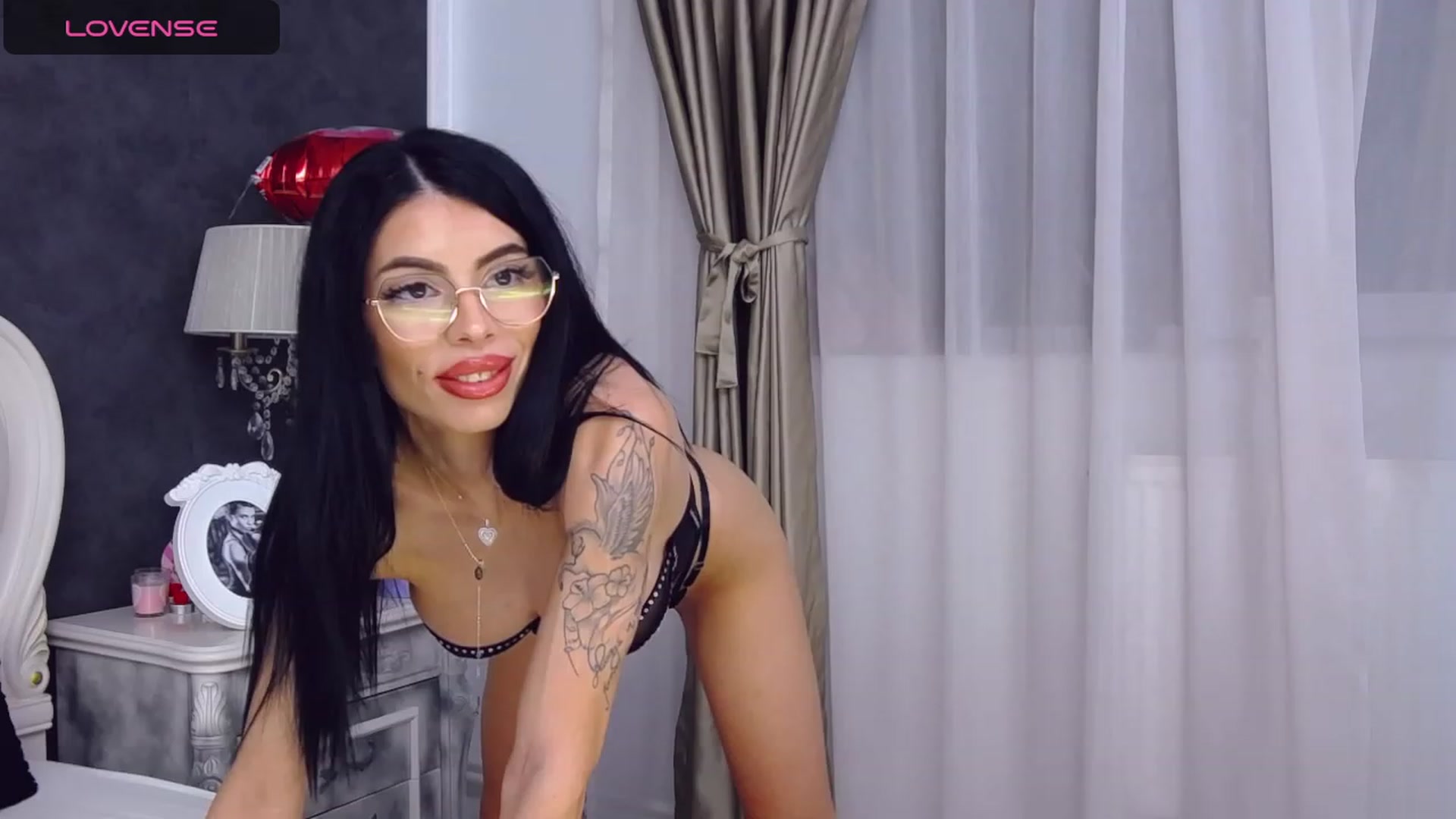 Gallery image thumbnail from Tesa000's myfreecams stream on, 10/30/2023, 13:57 image 12 of 20