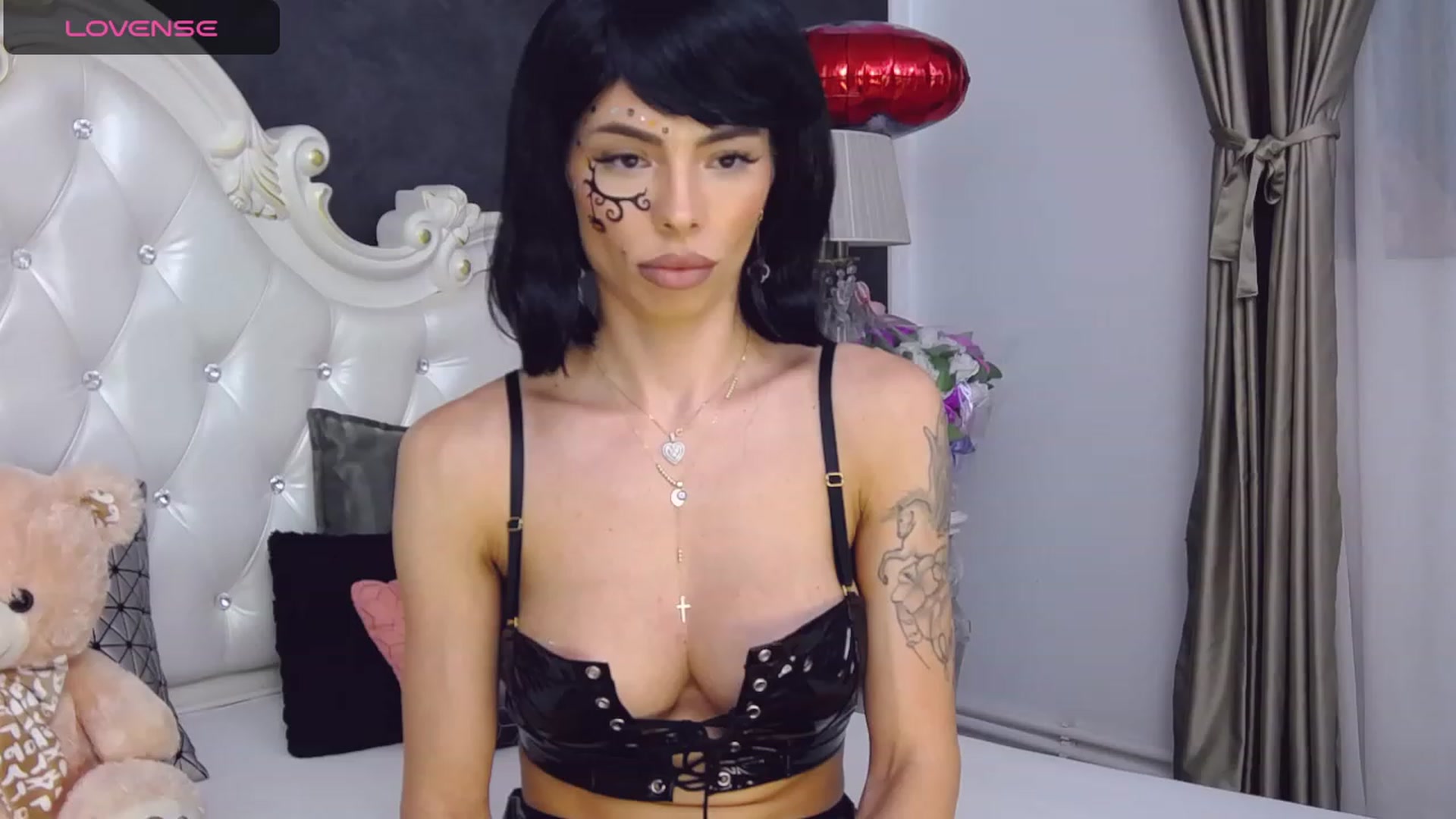 Gallery image thumbnail from Tesa000's myfreecams stream on, 10/31/2023, 12:36 image 17 of 20