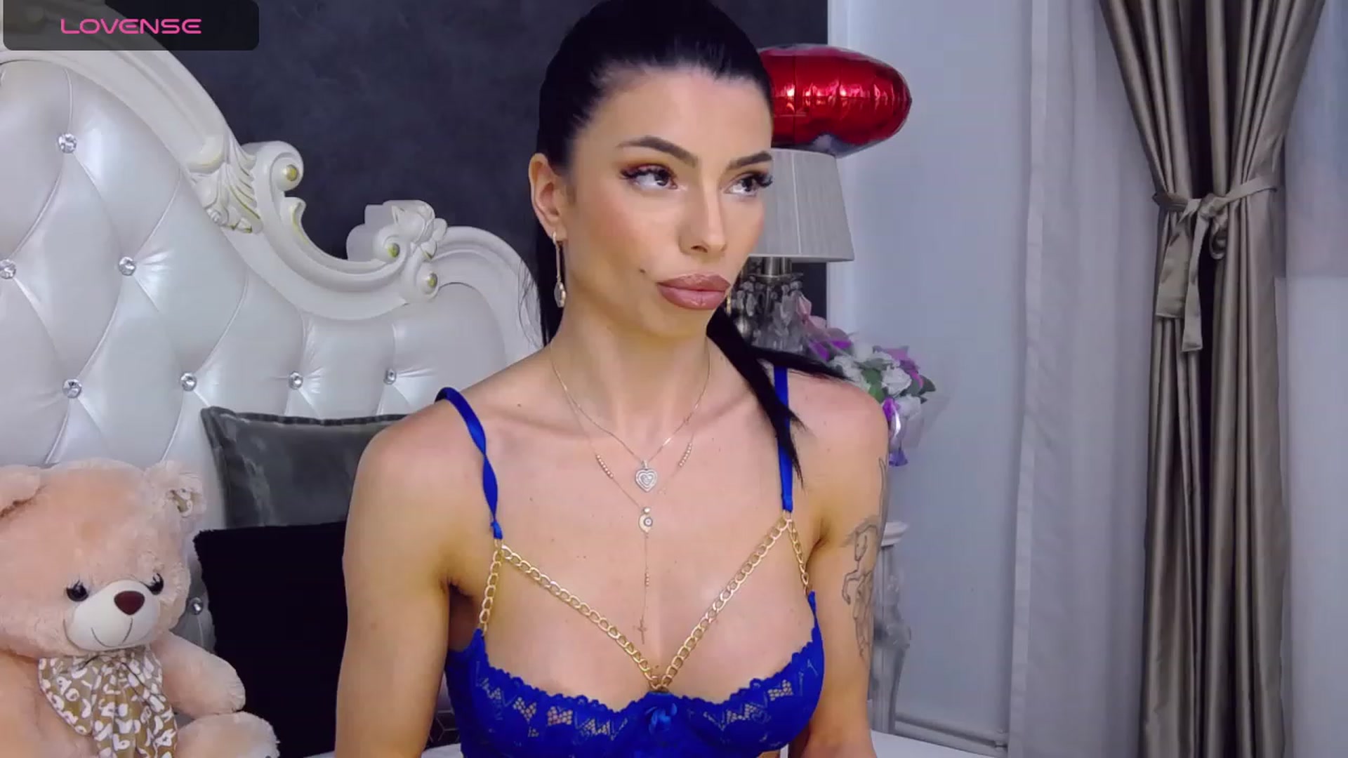 Gallery image thumbnail from Tesa000's myfreecams stream on, 11/01/2023, 10:21 image 6 of 20