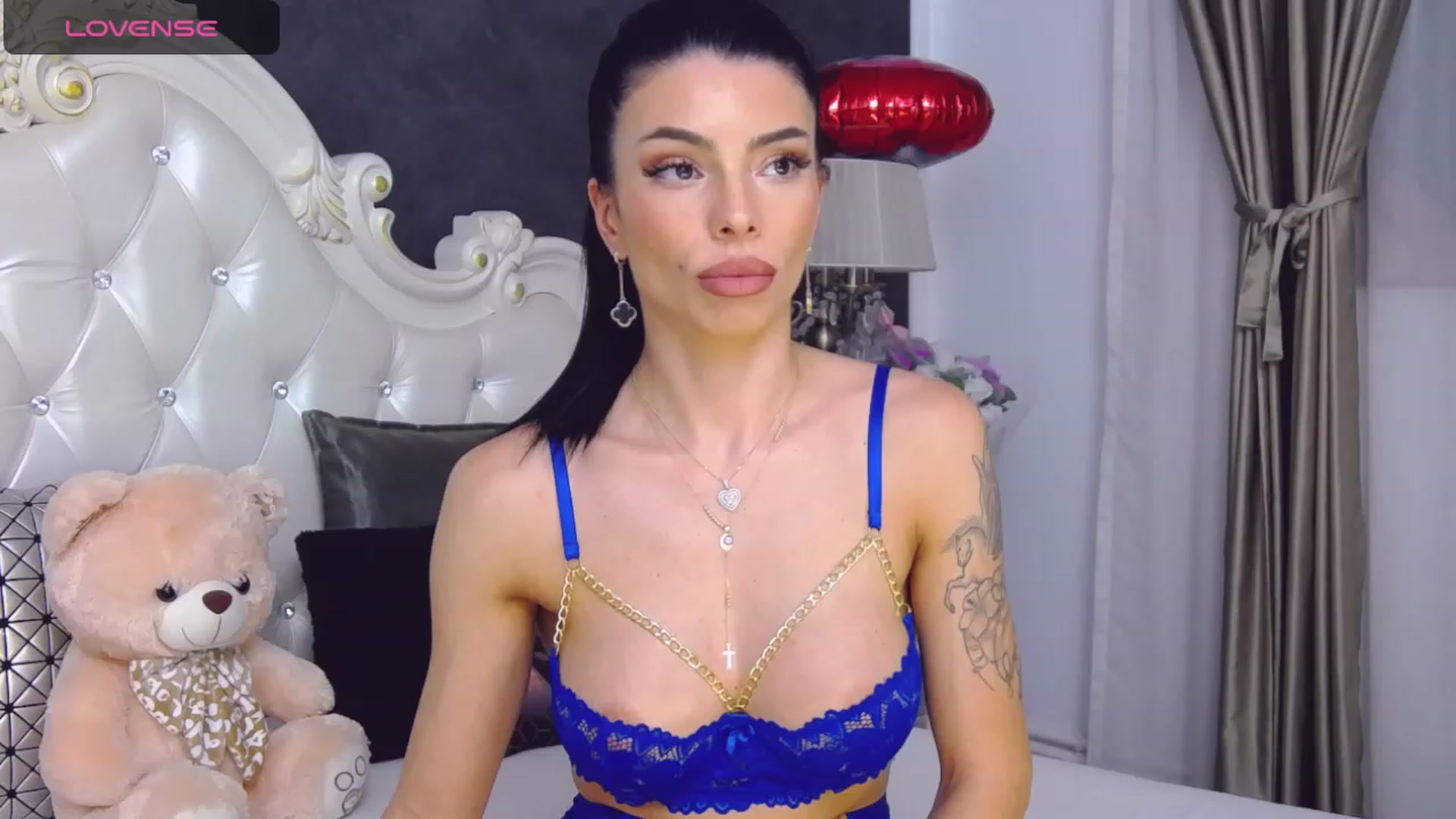 Gallery image thumbnail from Tesa000's myfreecams stream on, 11/01/2023, 14:38 image 7 of 20