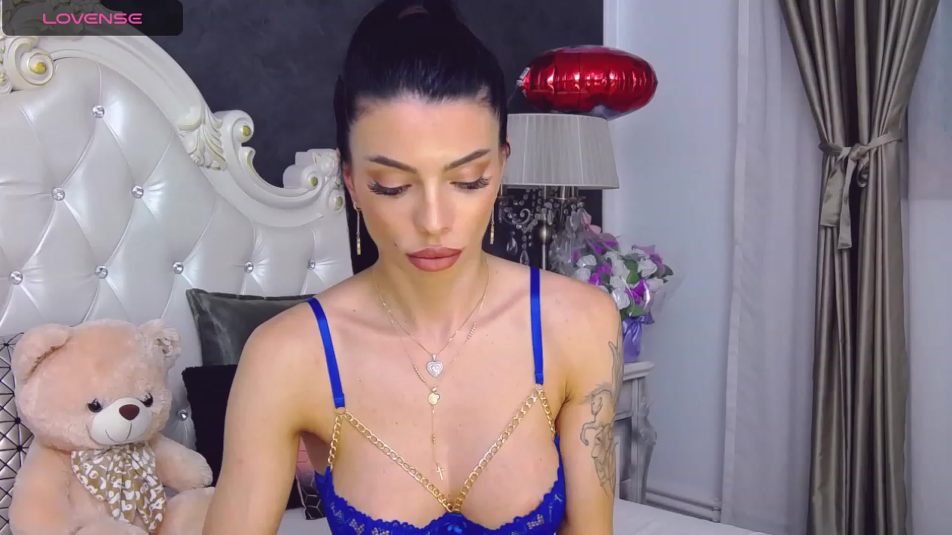 Gallery image thumbnail from Tesa000's myfreecams stream on, 11/01/2023, 14:38 image 17 of 20