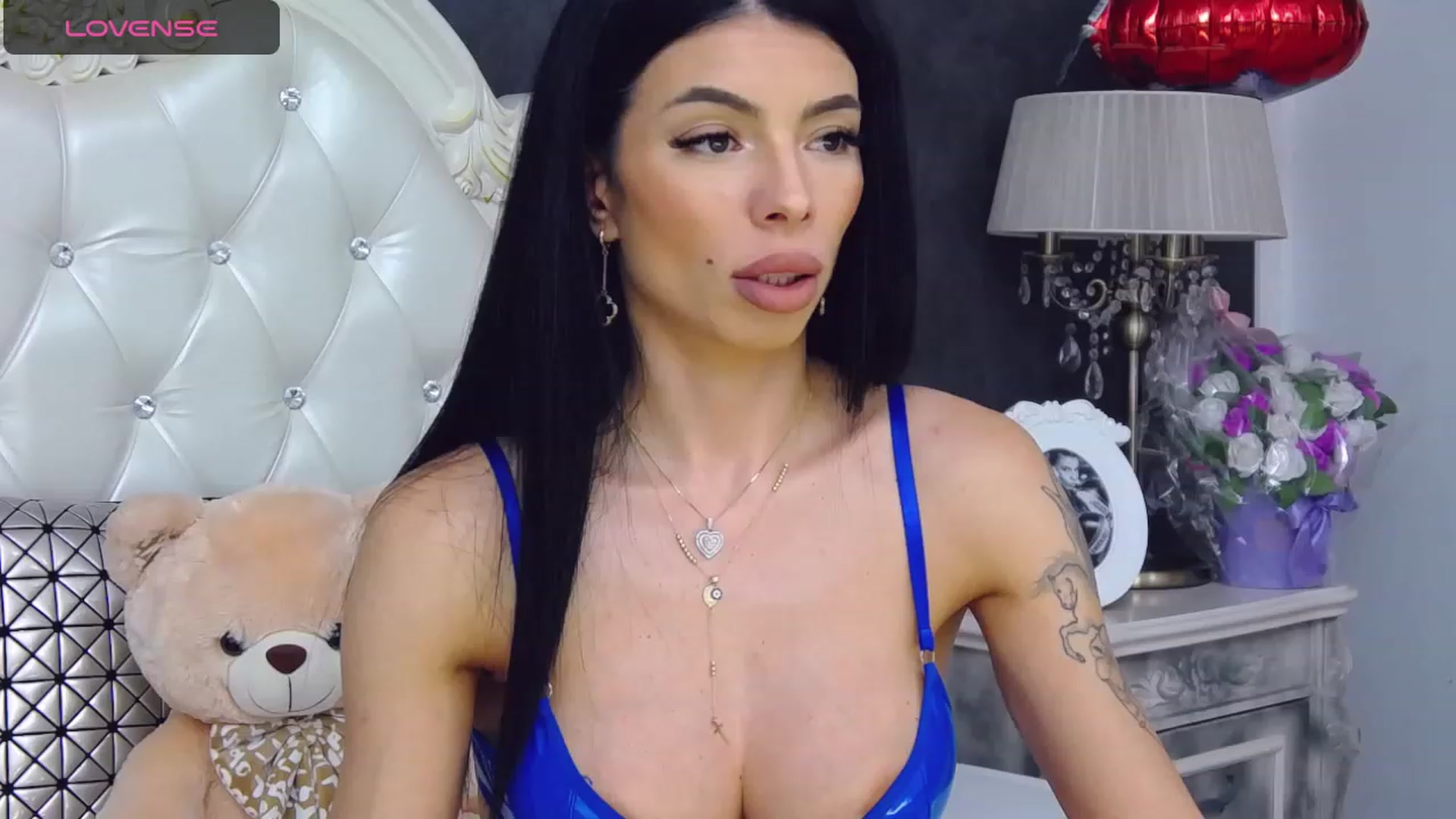 Gallery image thumbnail from Tesa000's myfreecams stream on, 11/02/2023, 12:34 image 18 of 20