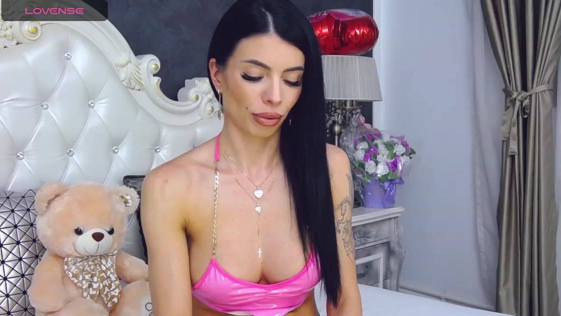Gallery image thumbnail from Tesa000's myfreecams stream on, 11/06/2023, 13:52 image 3 of 20