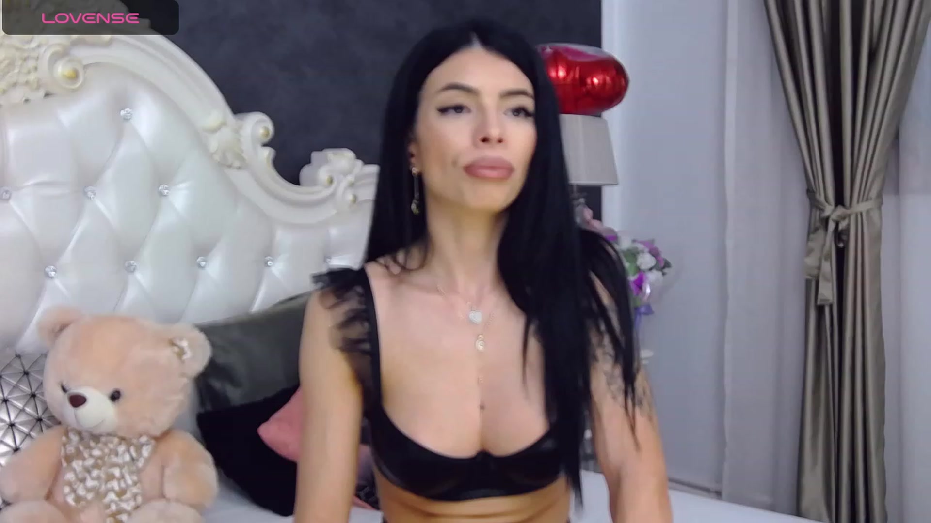 Gallery image thumbnail from Tesa000's myfreecams stream on, 11/09/2023, 13:02 image 18 of 20