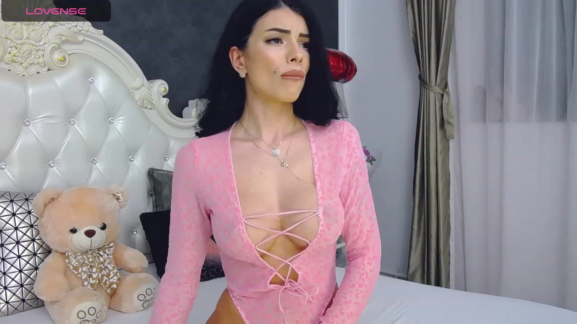 Gallery image thumbnail from Tesa000's myfreecams stream on, 11/20/2023, 09:36 image 20 of 20