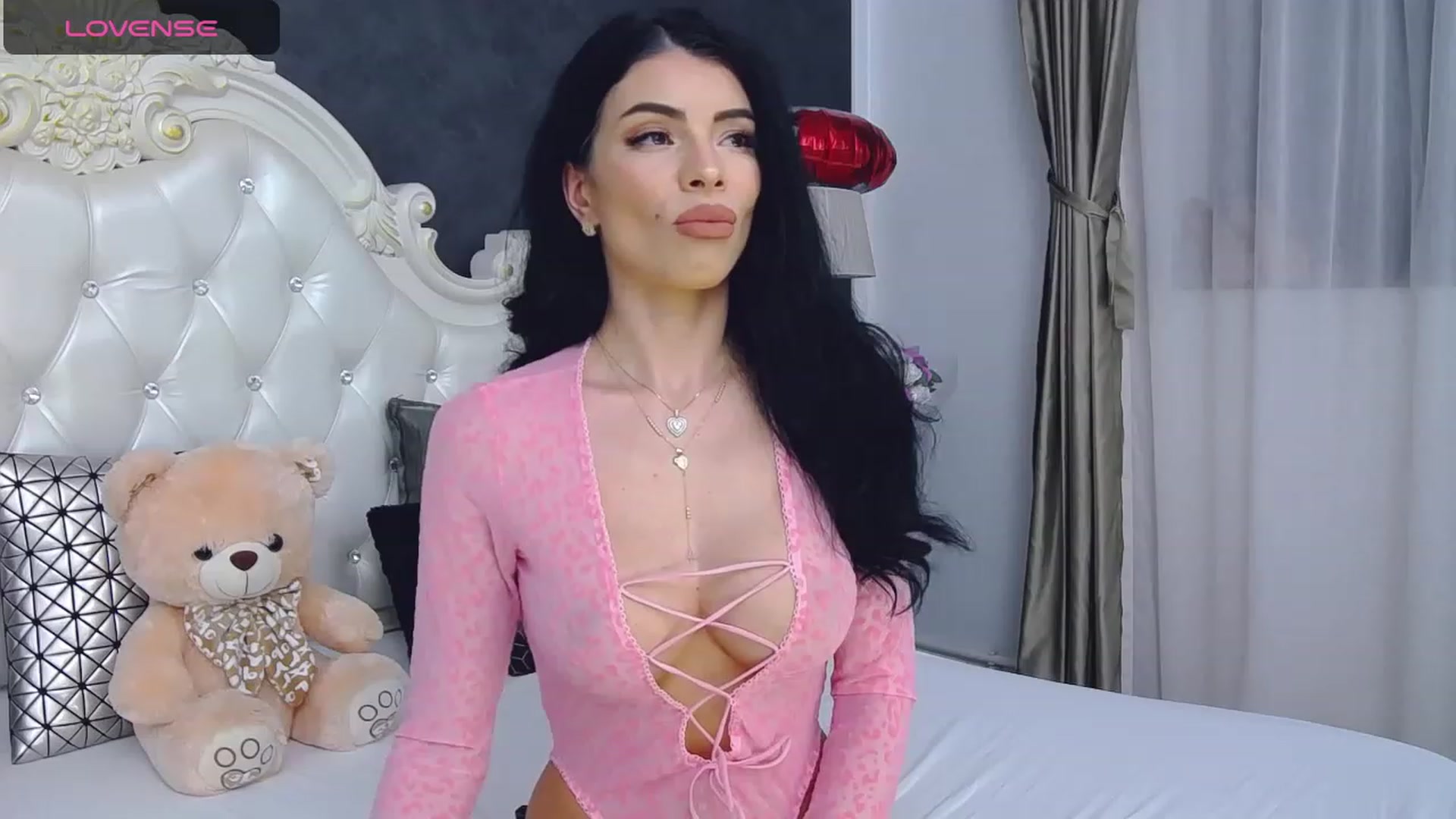 Gallery image thumbnail from Tesa000's myfreecams stream on, 11/20/2023, 09:36 image 1 of 20