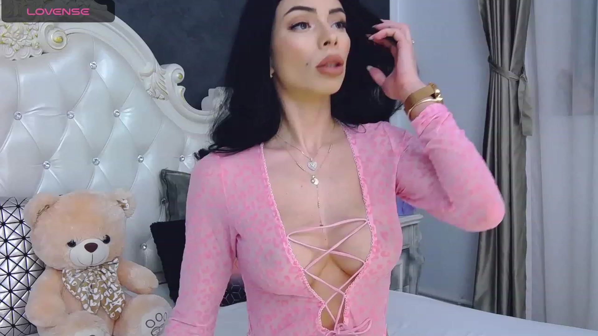 Gallery image thumbnail from Tesa000's myfreecams stream on, 11/20/2023, 09:36 image 10 of 20