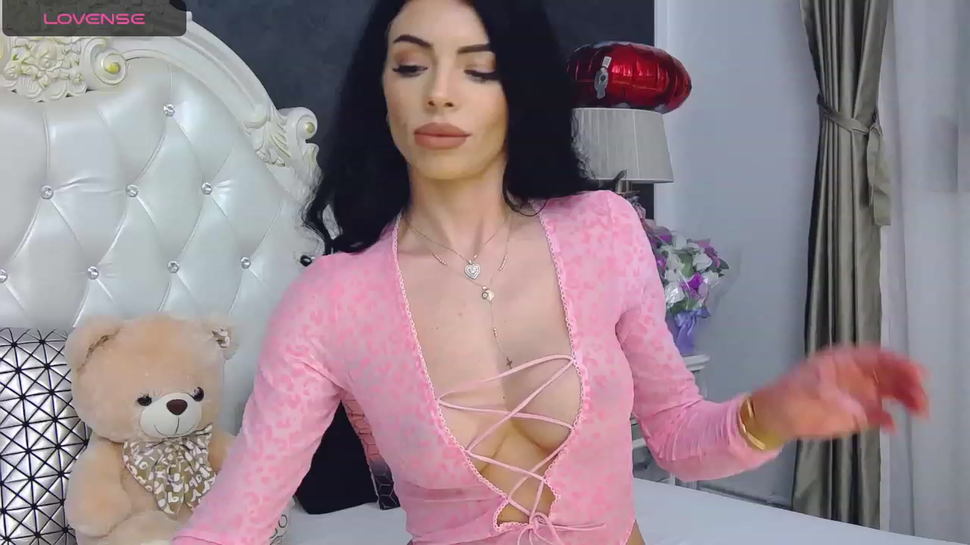 Gallery image thumbnail from Tesa000's myfreecams stream on, 11/20/2023, 10:22 image 9 of 20
