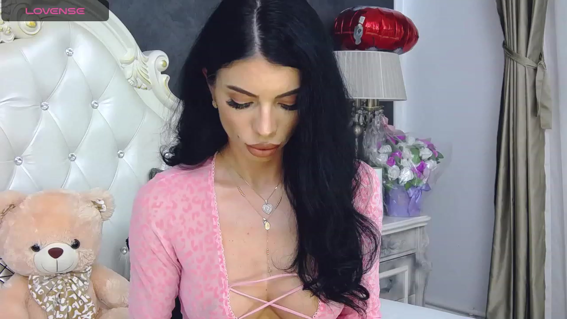 Gallery image thumbnail from Tesa000's myfreecams stream on, 11/20/2023, 13:16 image 4 of 20