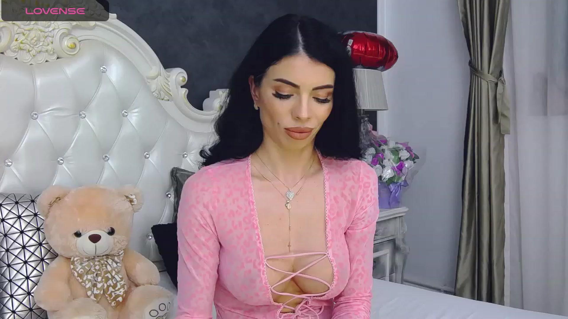 Gallery image thumbnail from Tesa000's myfreecams stream on, 11/20/2023, 13:16 image 11 of 20