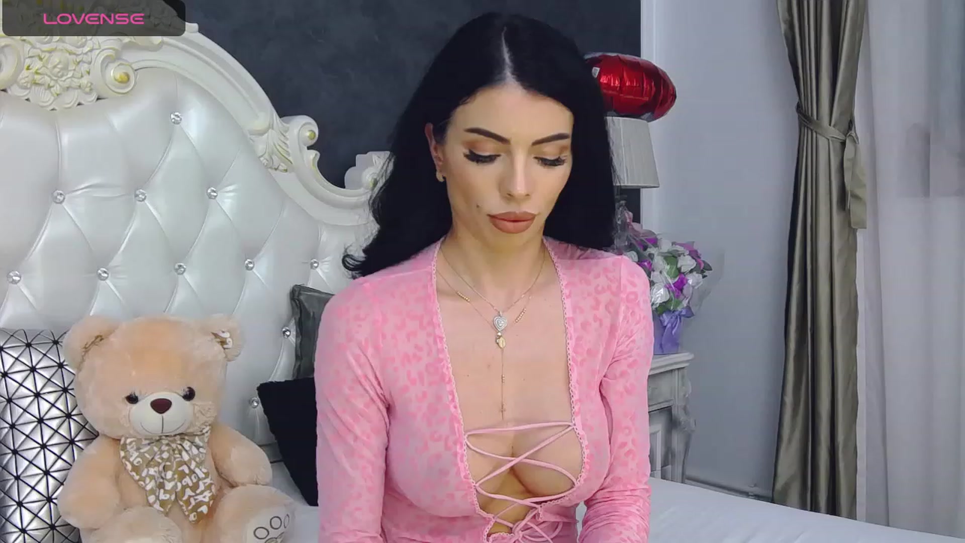 Gallery image thumbnail from Tesa000's myfreecams stream on, 11/20/2023, 13:16 image 9 of 20